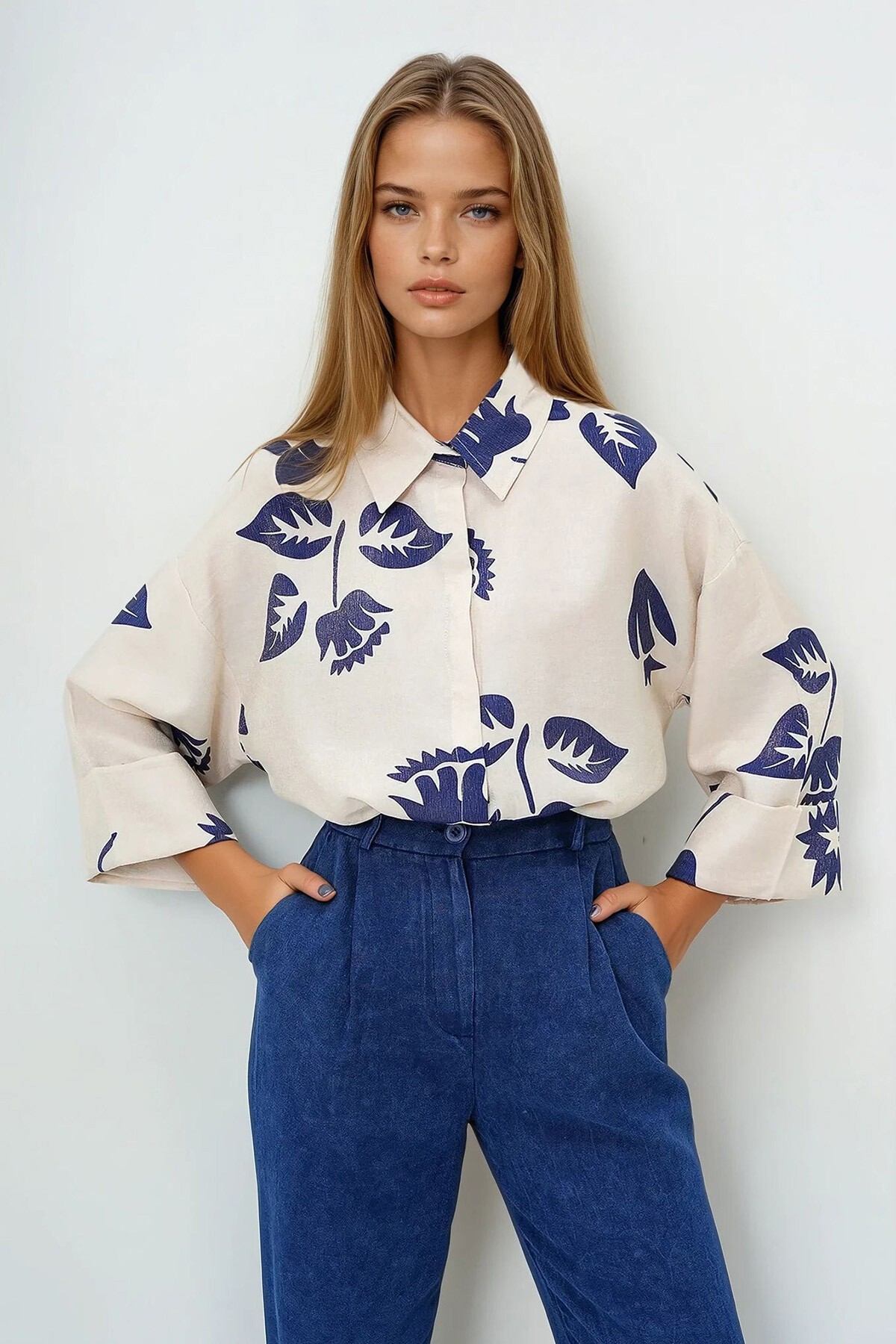 Lacivert Bej Double Manşetli Yaprak Desenli Dokuma Gömlek