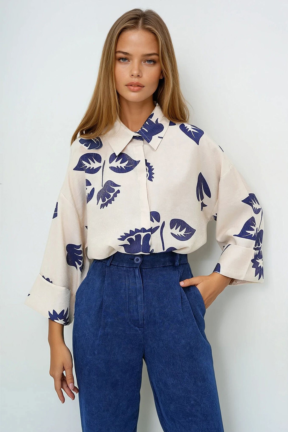 Lacivert Bej Double Manşetli Yaprak Desenli Dokuma Gömlek