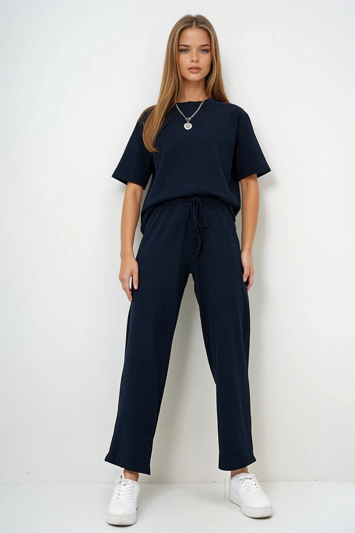 Lacivert Bisiklet Yaka Kısa Kol Örme Bluz Ve Palazzo Pantolon Takım