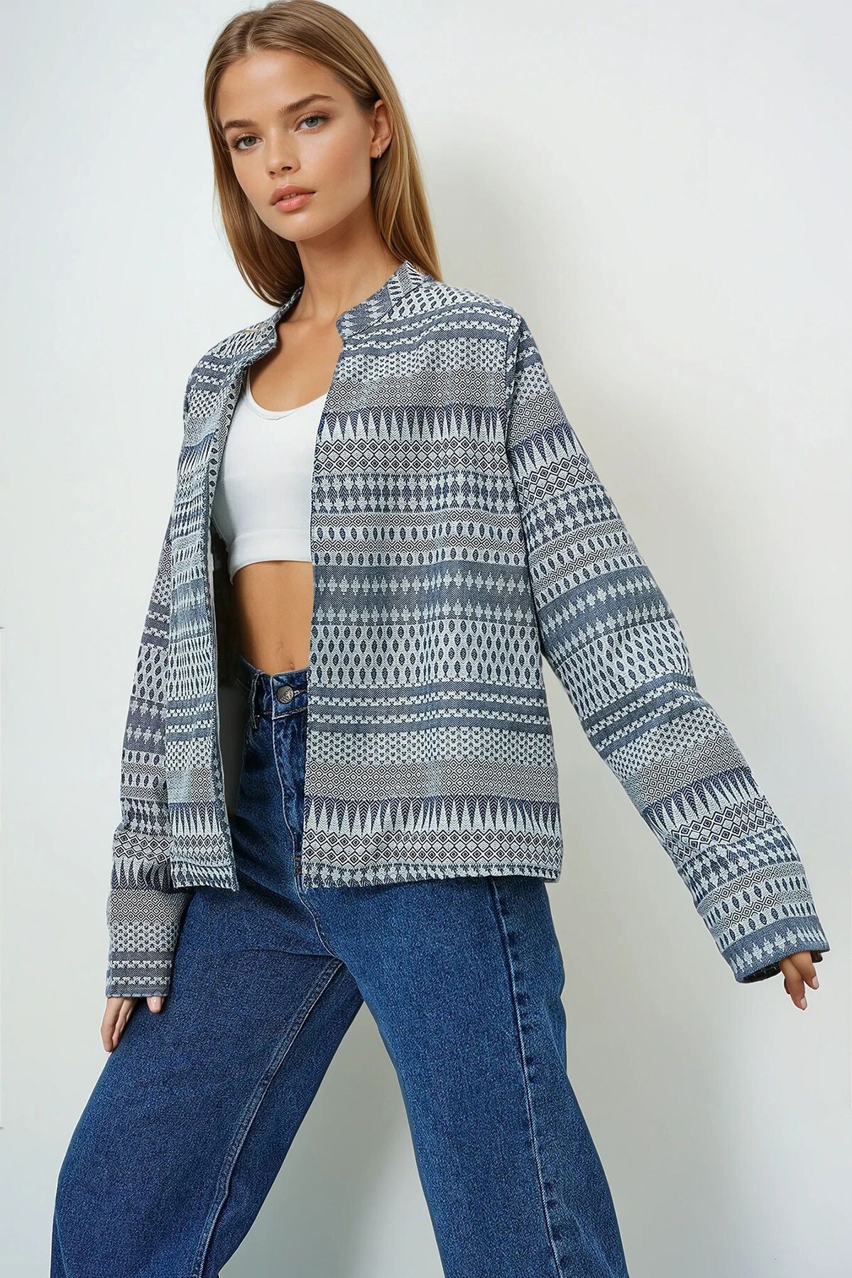 Lacivert Hakim Yaka Etnik Desenli Ceket