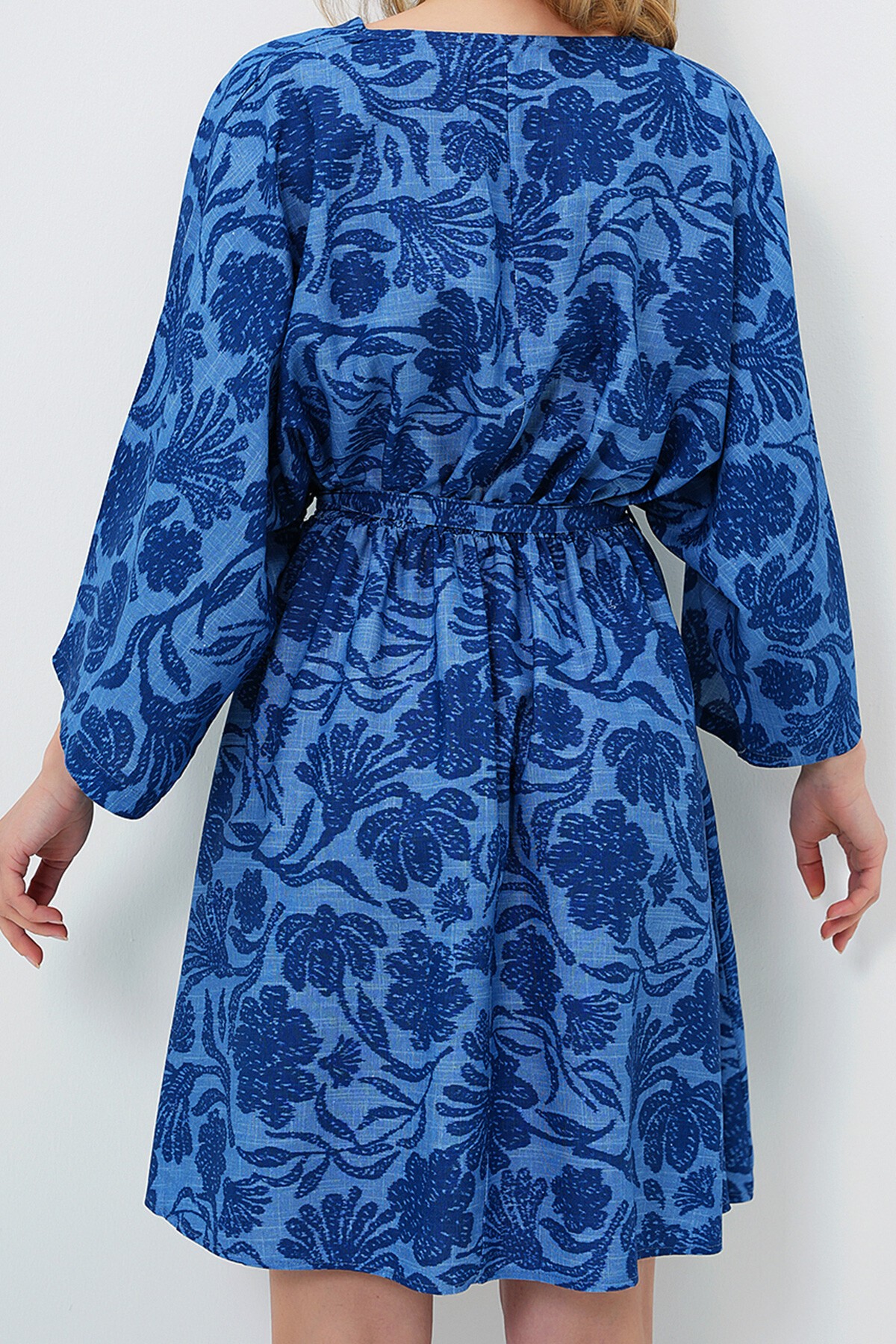 Lacivert Kruvaze Yaka Beli Büzgülü Keten Elbise