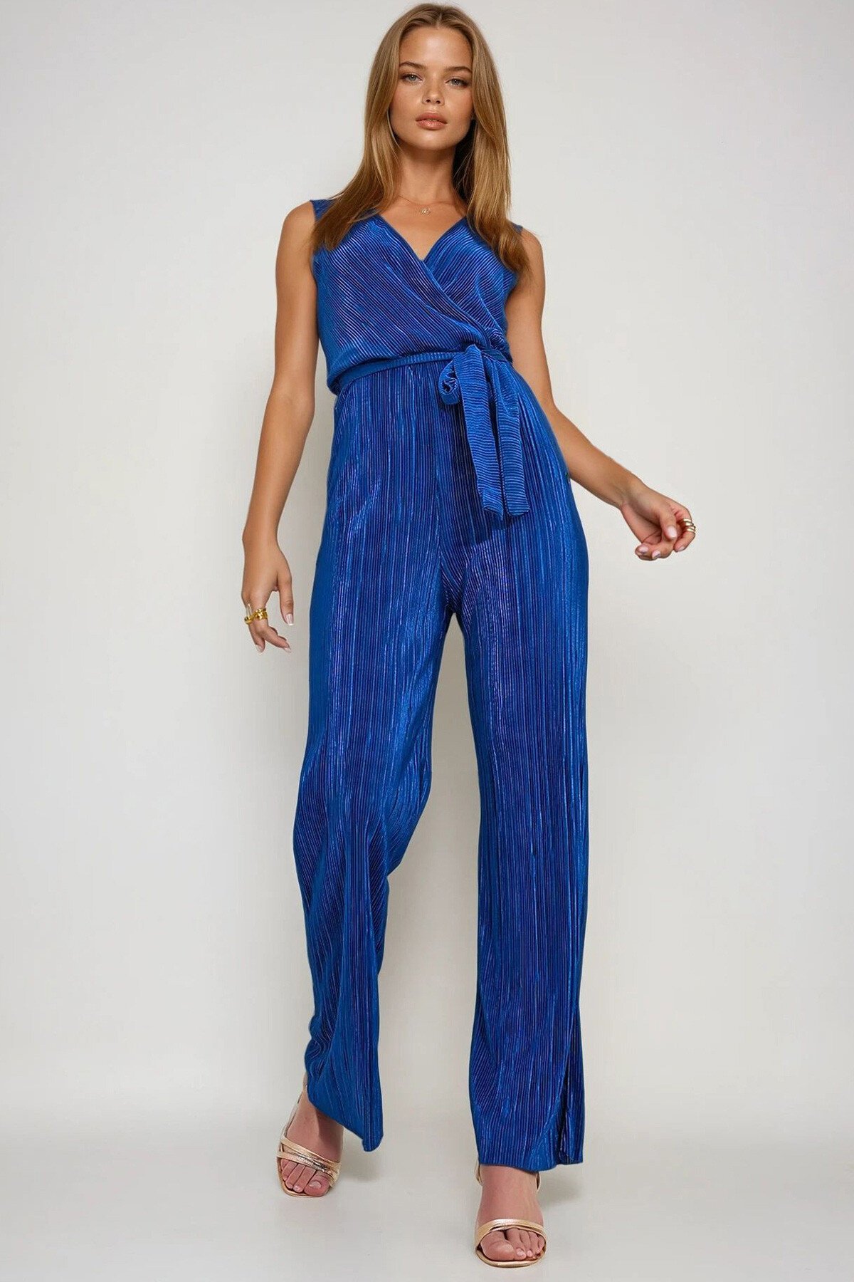 Lacivert Kruvaze Yaka Beli Kemerli Göğüs Dekolteli Pileli Tulum