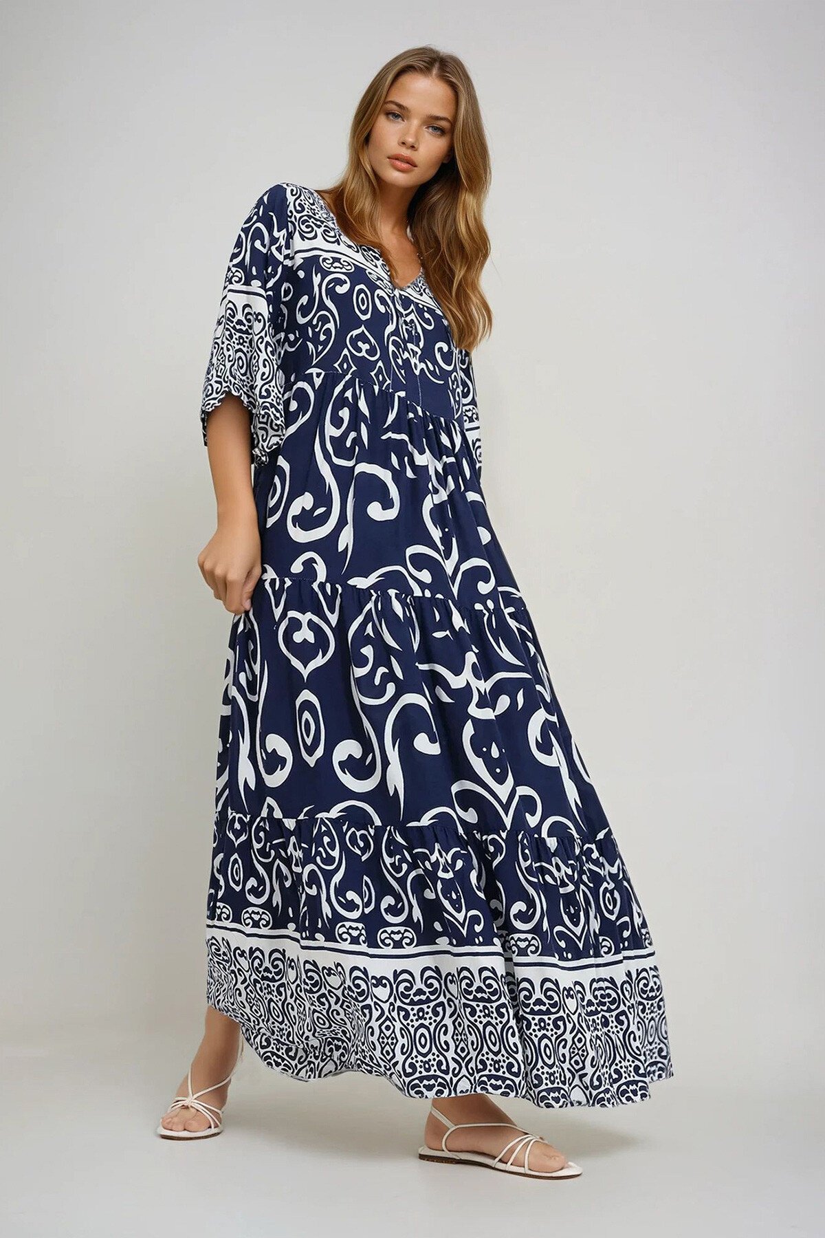 Lacivert Önden Bağcıklı Desenli Dokuma Viskon Elbise