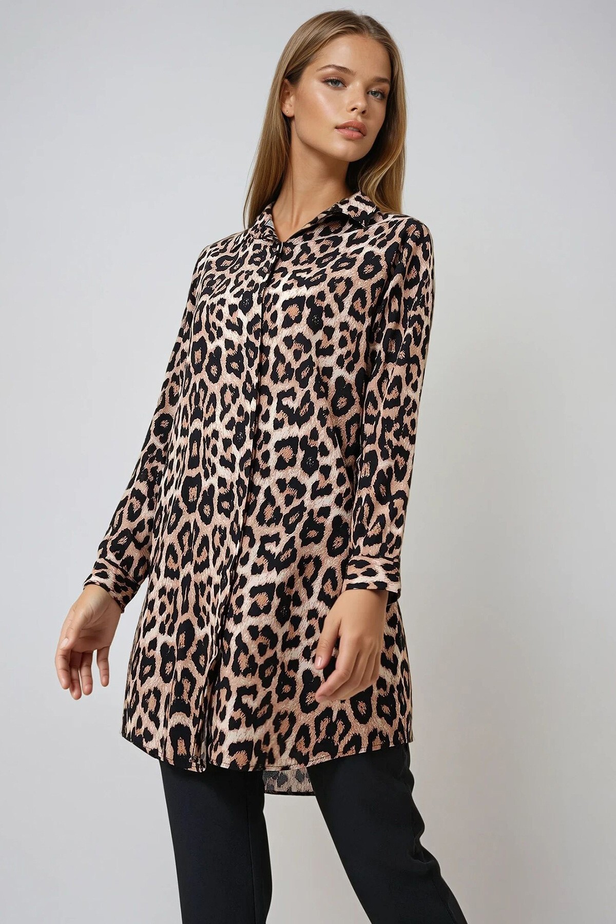 Leopar Sulu Boya Desenli Poplin Gömlek