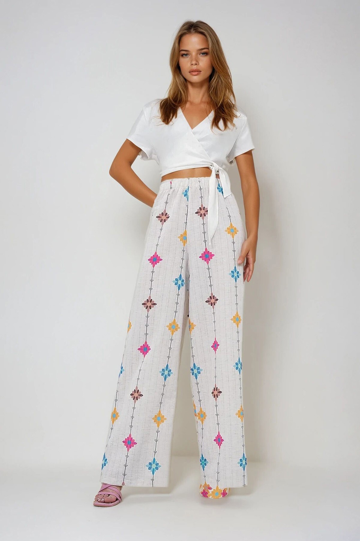 Lila Çiçek Desenli Beli Lastikli Keten Pantolon