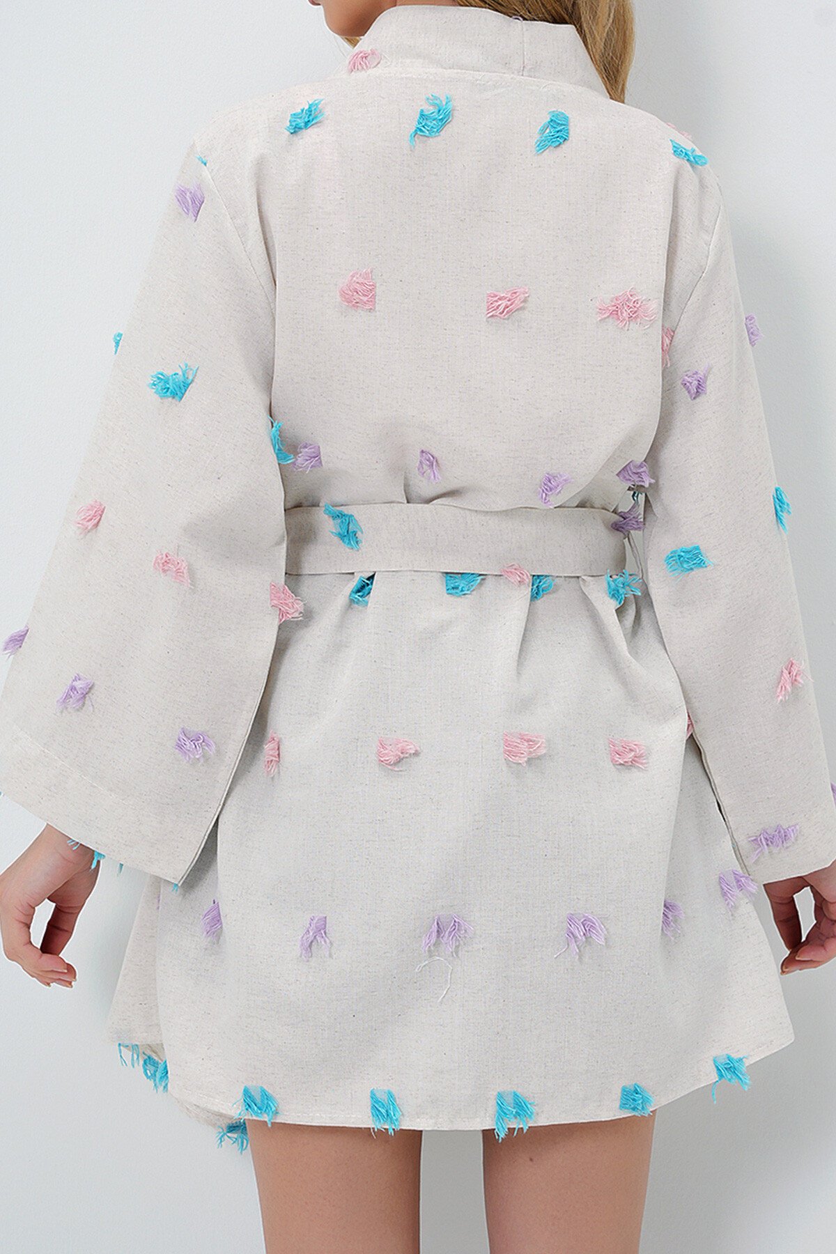 Lila Keten Görünümlü Püskül Detaylı Beli Kuşaklı Kimono Ceket
