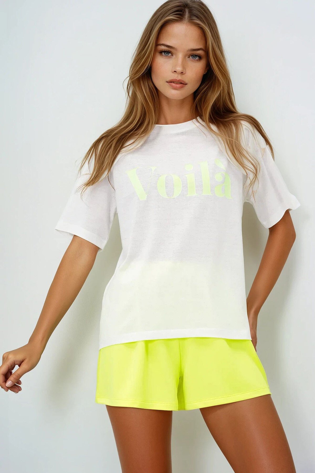 Limon Sarısı Önü Yazı Baskılı Pamuklu Basic T Shırt Ve Şortlu Penye Alt Üst Takım