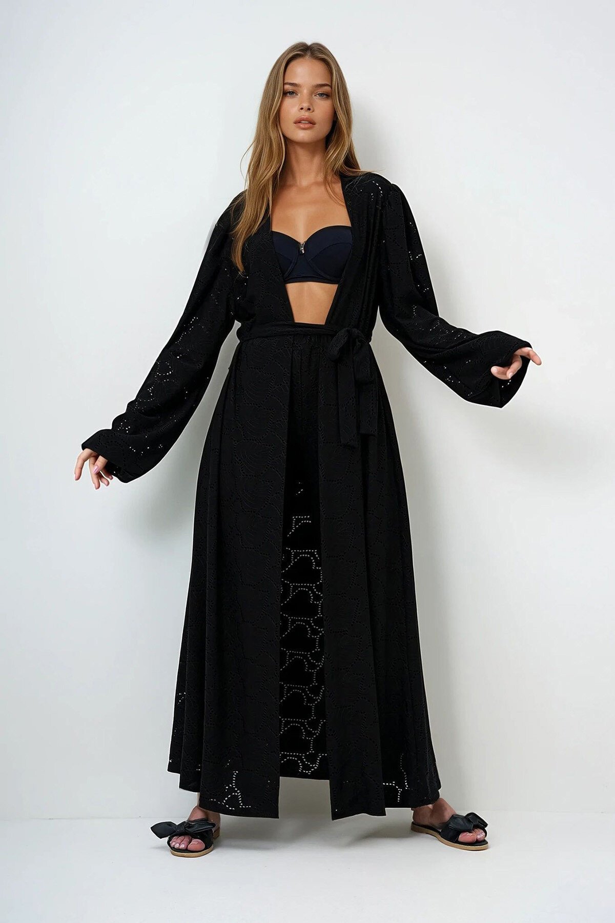 Mat Siyah Kendinden Dokulu Ajurlu Uzun Pantolonlu Kimono Takım