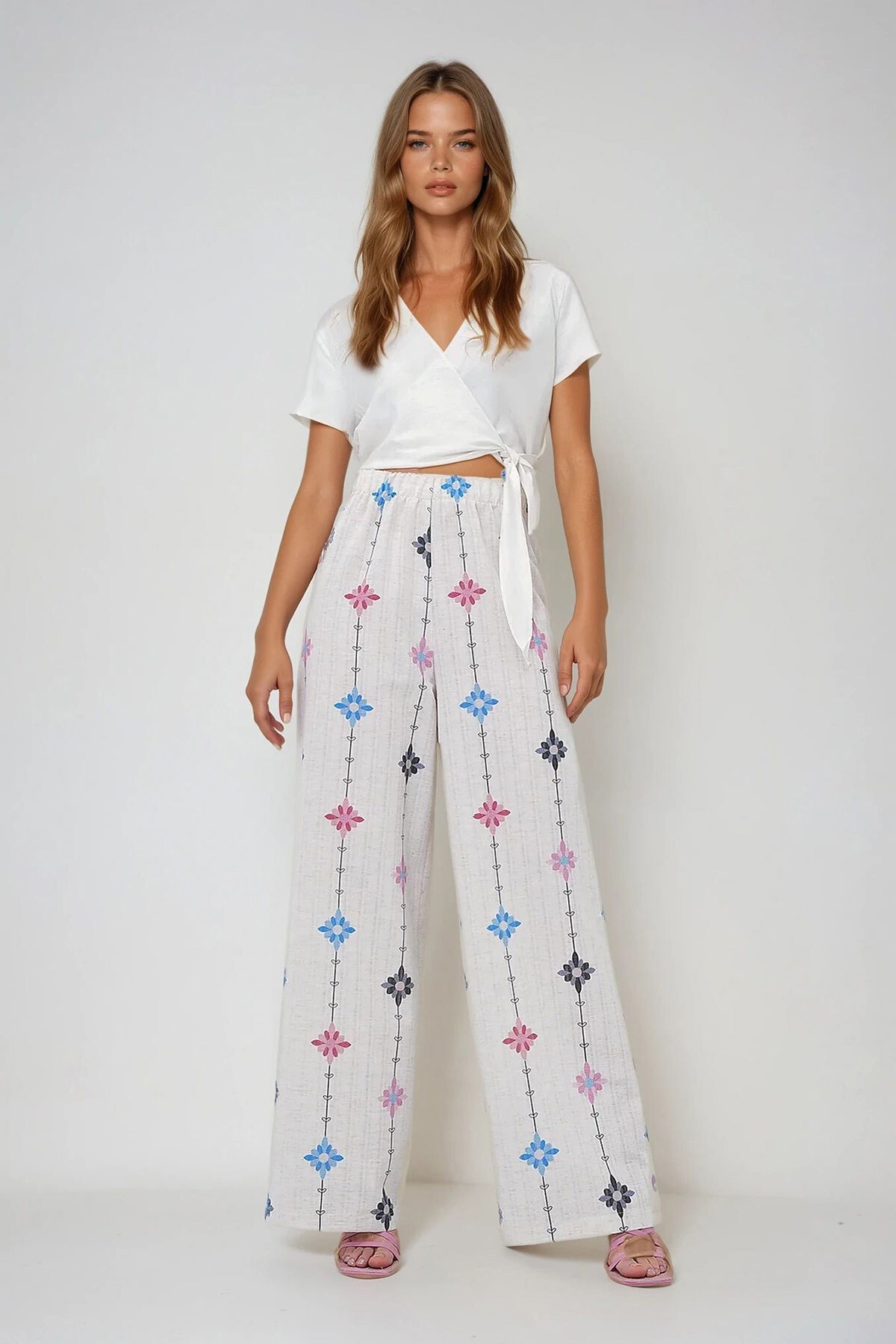 Mavi Çiçek Desenli Beli Lastikli Keten Pantolon