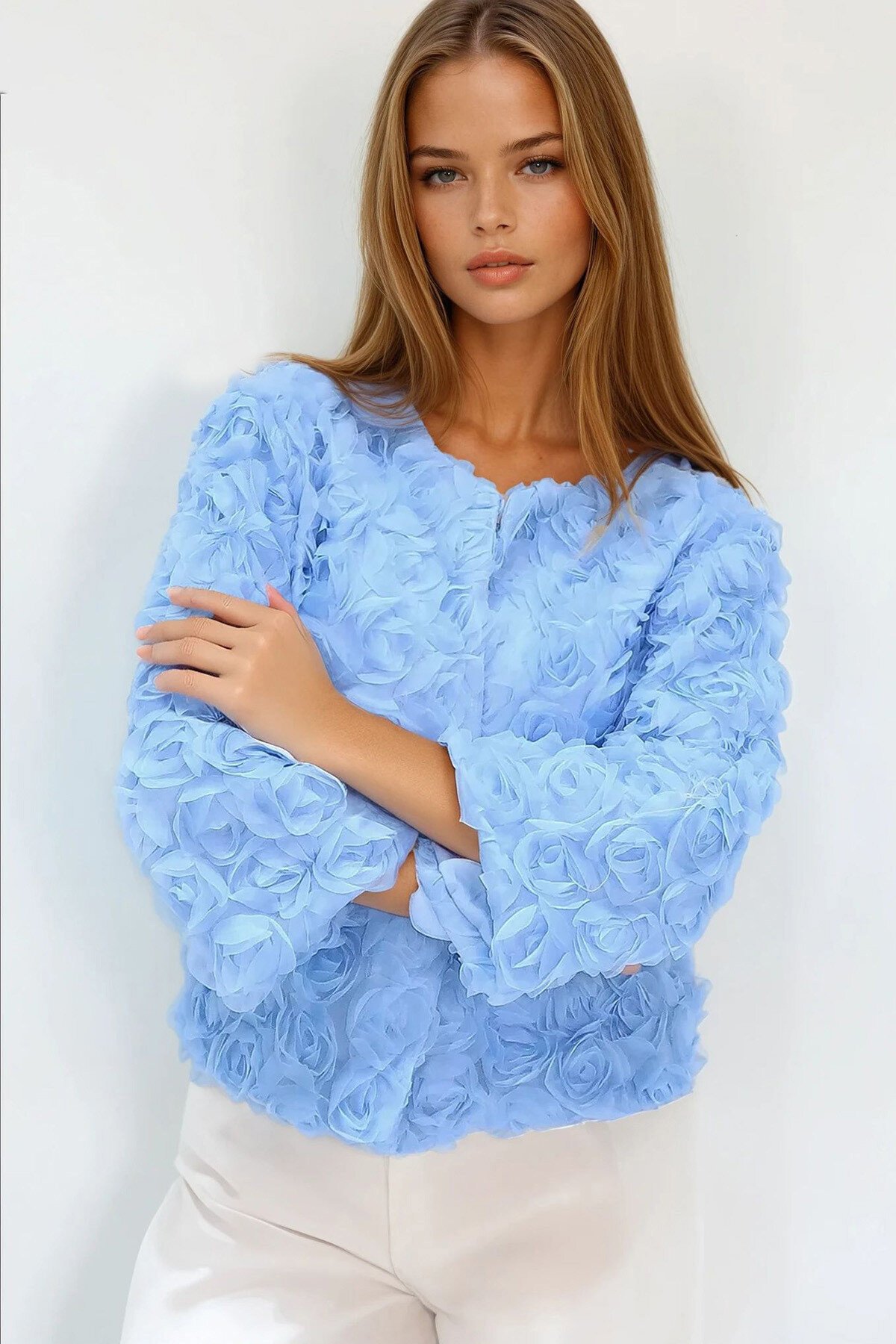 Mavi Çiçek Motifli Astarlı Crop Ceket