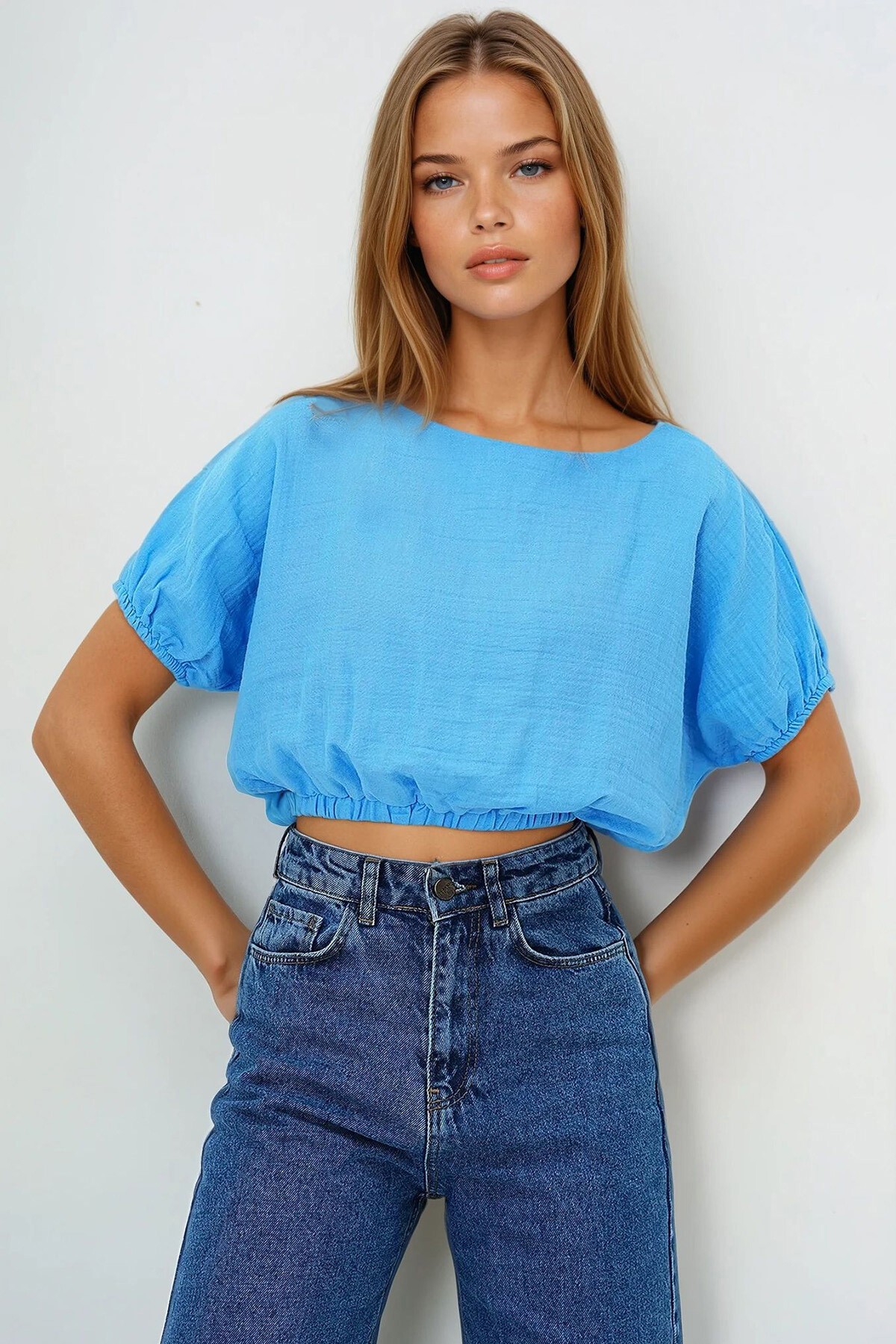 Mavi Müslin Kumaş Kayık Yaka Dokuma Crop Bluz