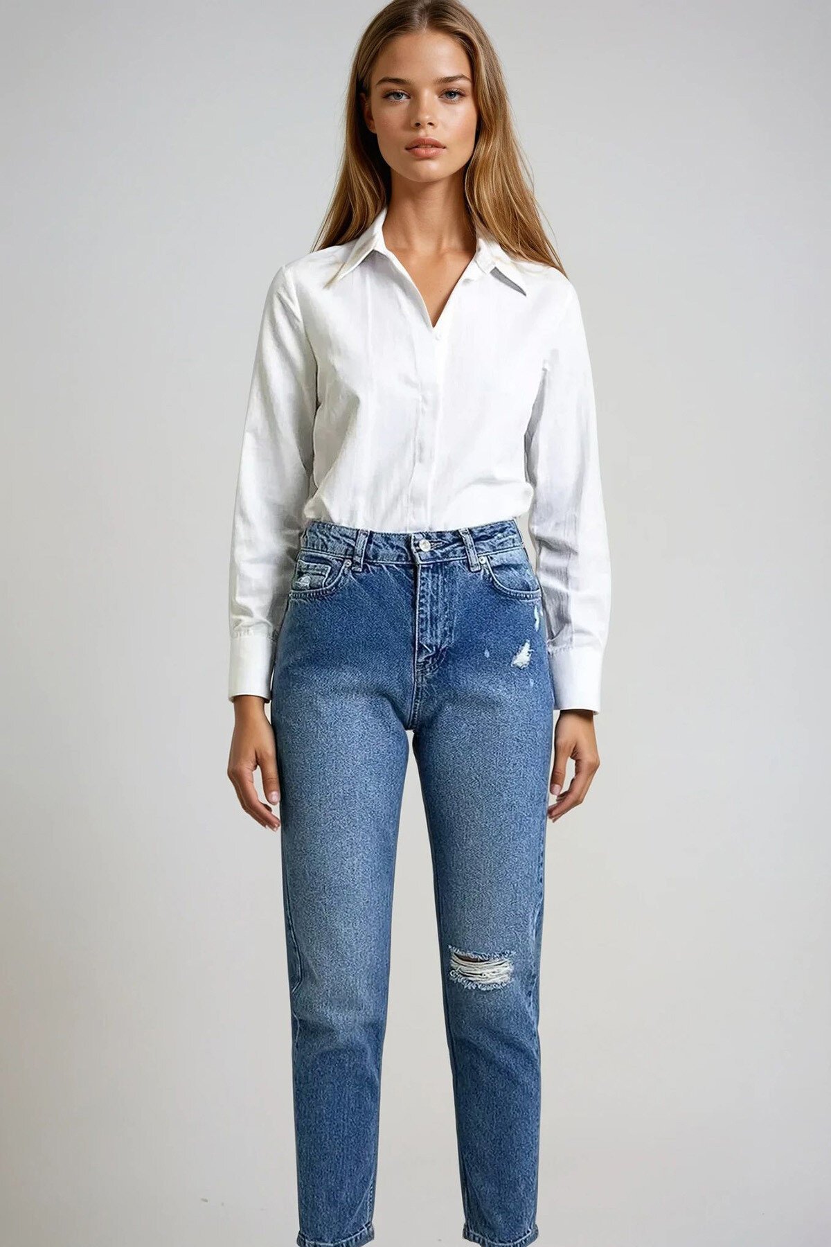 Mavi Normal Bel Yıpratmalı Dar Paça Jean Pantolon