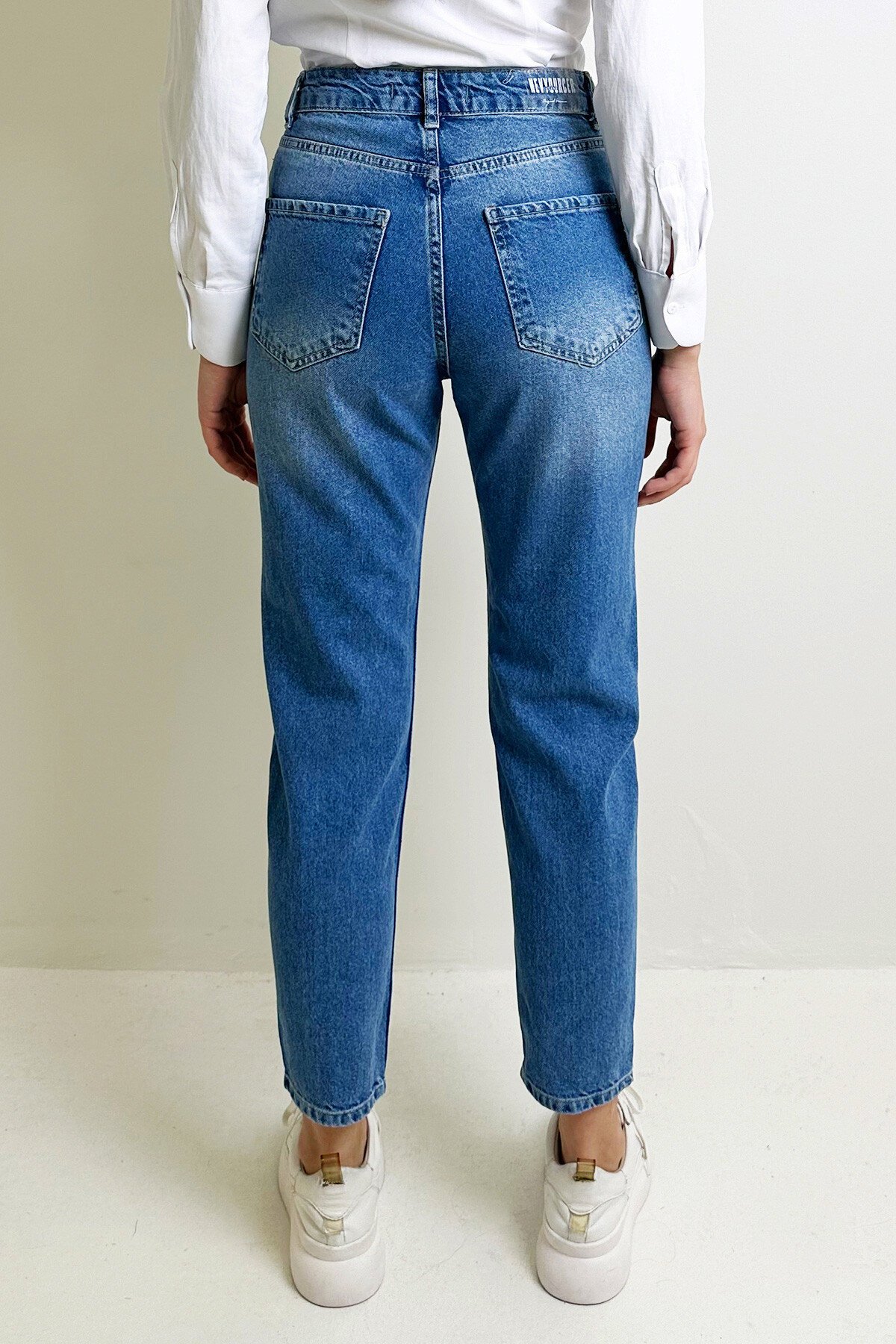 Mavi Normal Bel Yıpratmalı Dar Paça Jean Pantolon