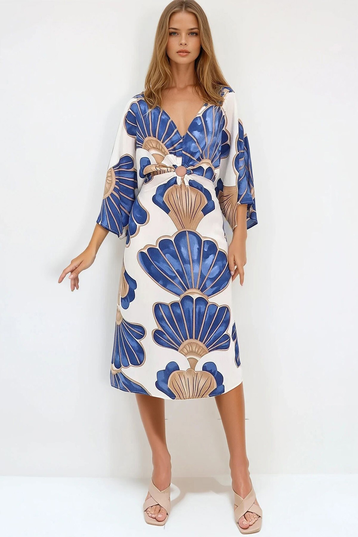 Mavi V Yaka Halka Detaylı Dokuma Viskon Elbise