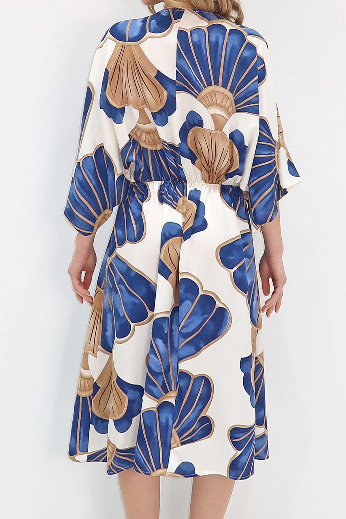 Mavi V Yaka Halka Detaylı Dokuma Viskon Elbise