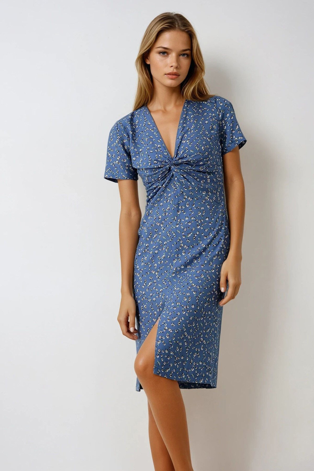 Mavi V Yaka Önü Düğümlü Çiçek Desenli Dokuma Elbise