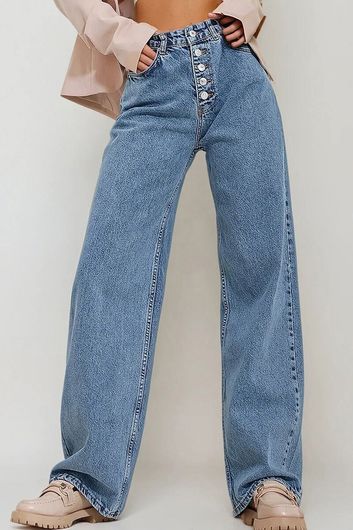 Mavi Yüksek Bel 5 Düğmeli Cepli Kar Yıkamalı Jean Pantolon