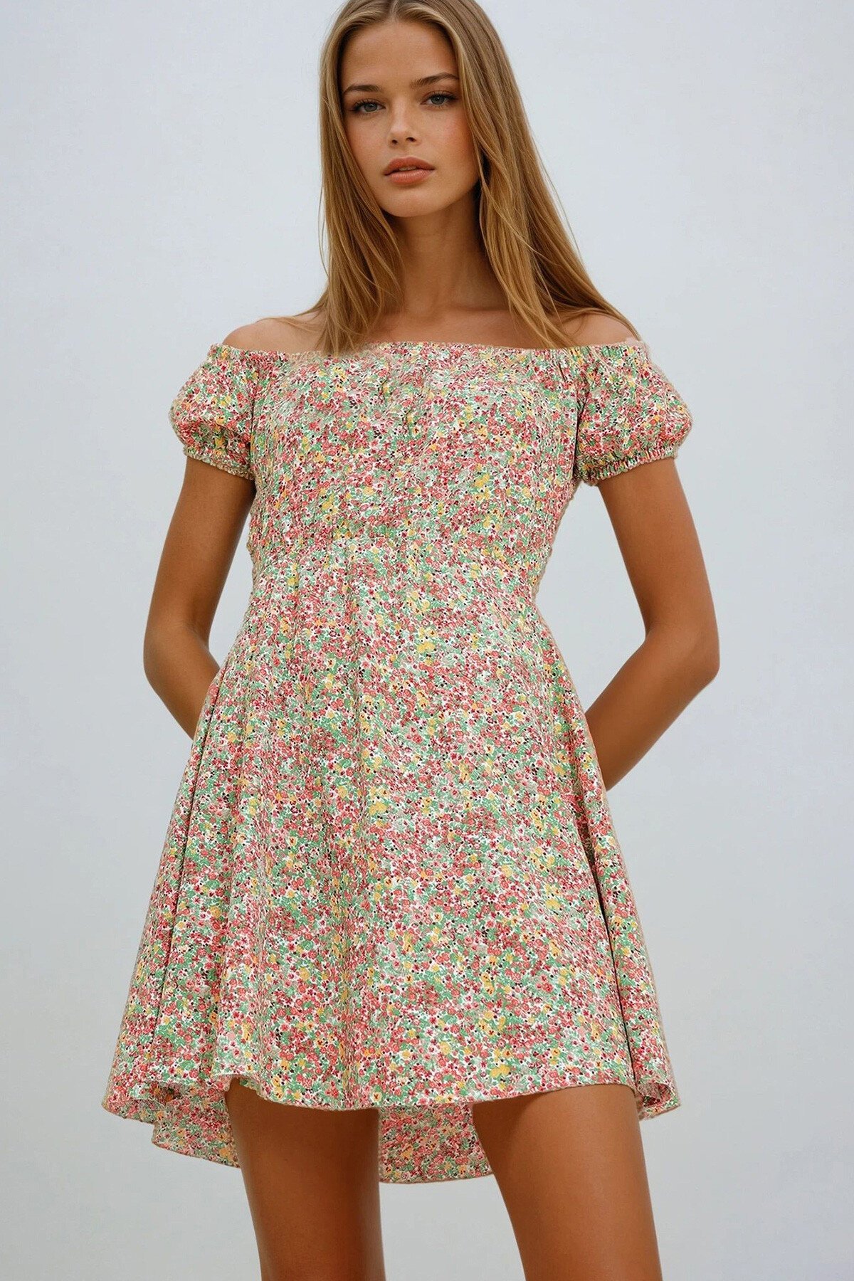 Pembe Madonna Yaka Karpuz Kollu Desenli Krinkıl Örme Elbise