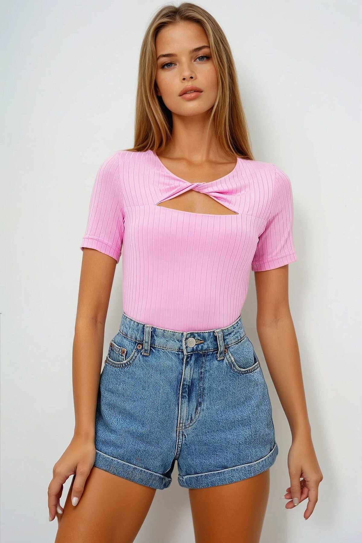 Pembe Robası Burgu Detaylı Merserize Örme Bluz