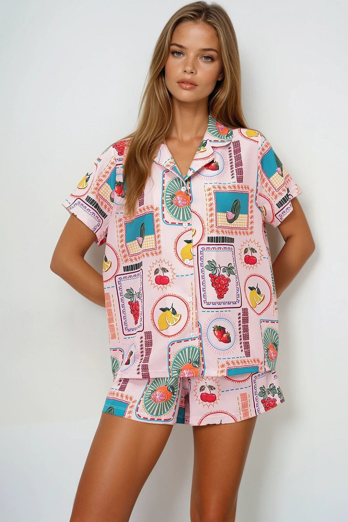 Pudra Desenli Önü Düğmeli Dokuma Gömlek Ve Şort Pijama Takım