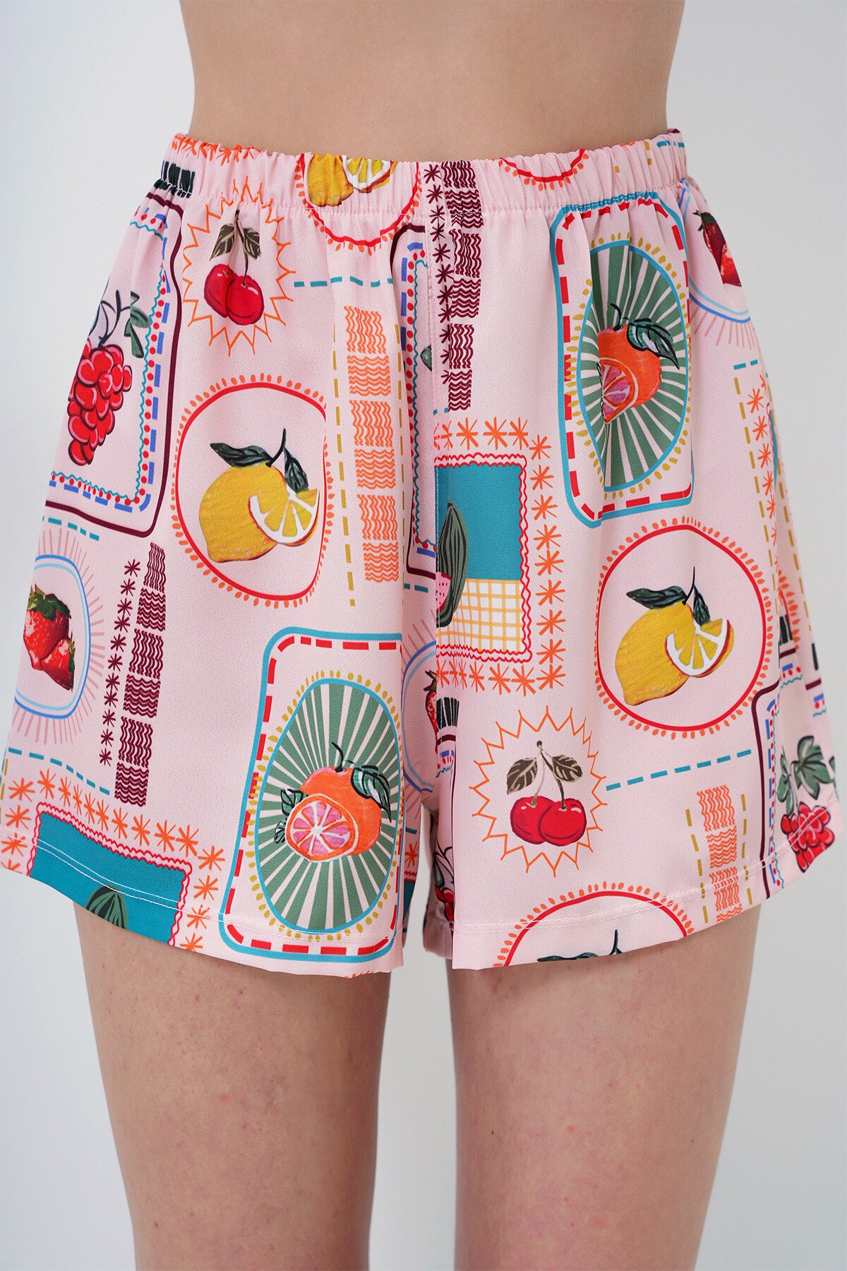 Pudra Desenli Önü Düğmeli Dokuma Gömlek Ve Şort Pijama Takım