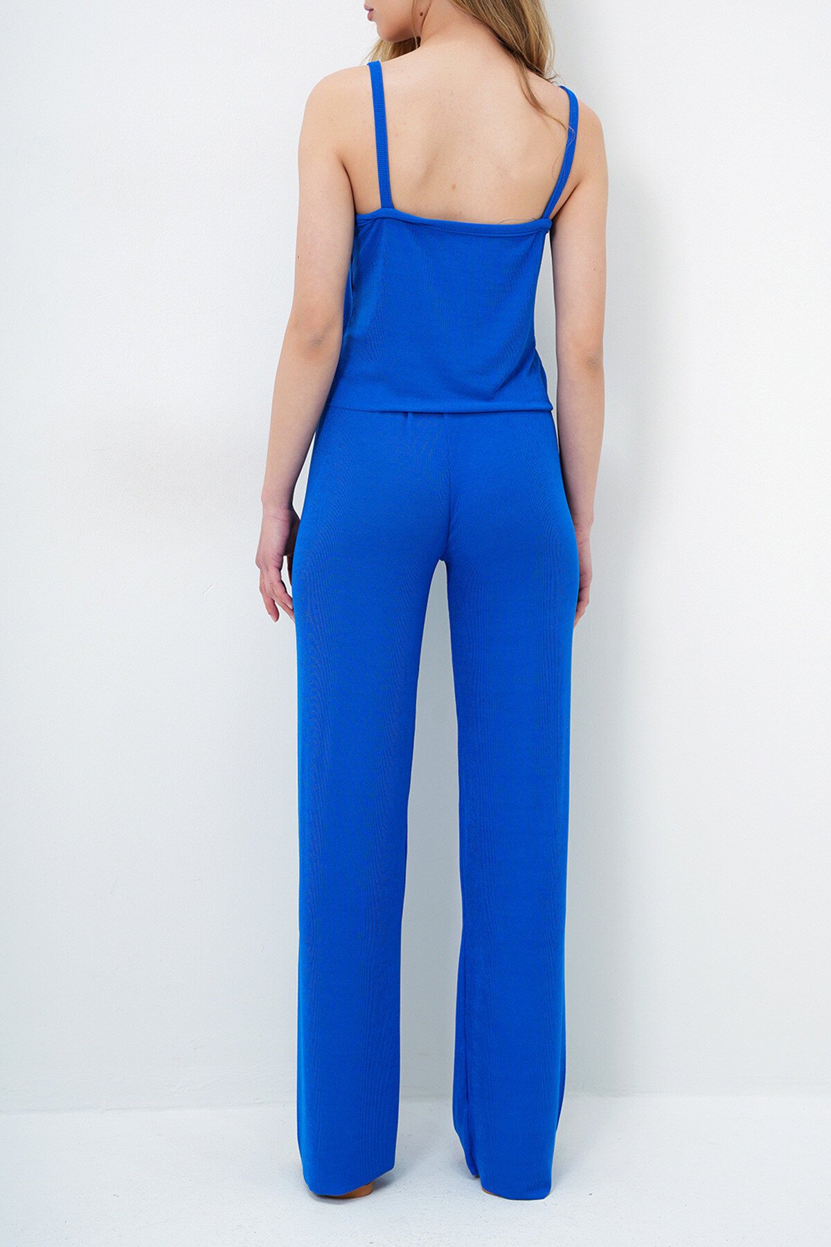 Saks İp Askılı Dantel Detaylı Bluz, Şort Ve Pantolonlu 3 Lü Set Pijama Takımı