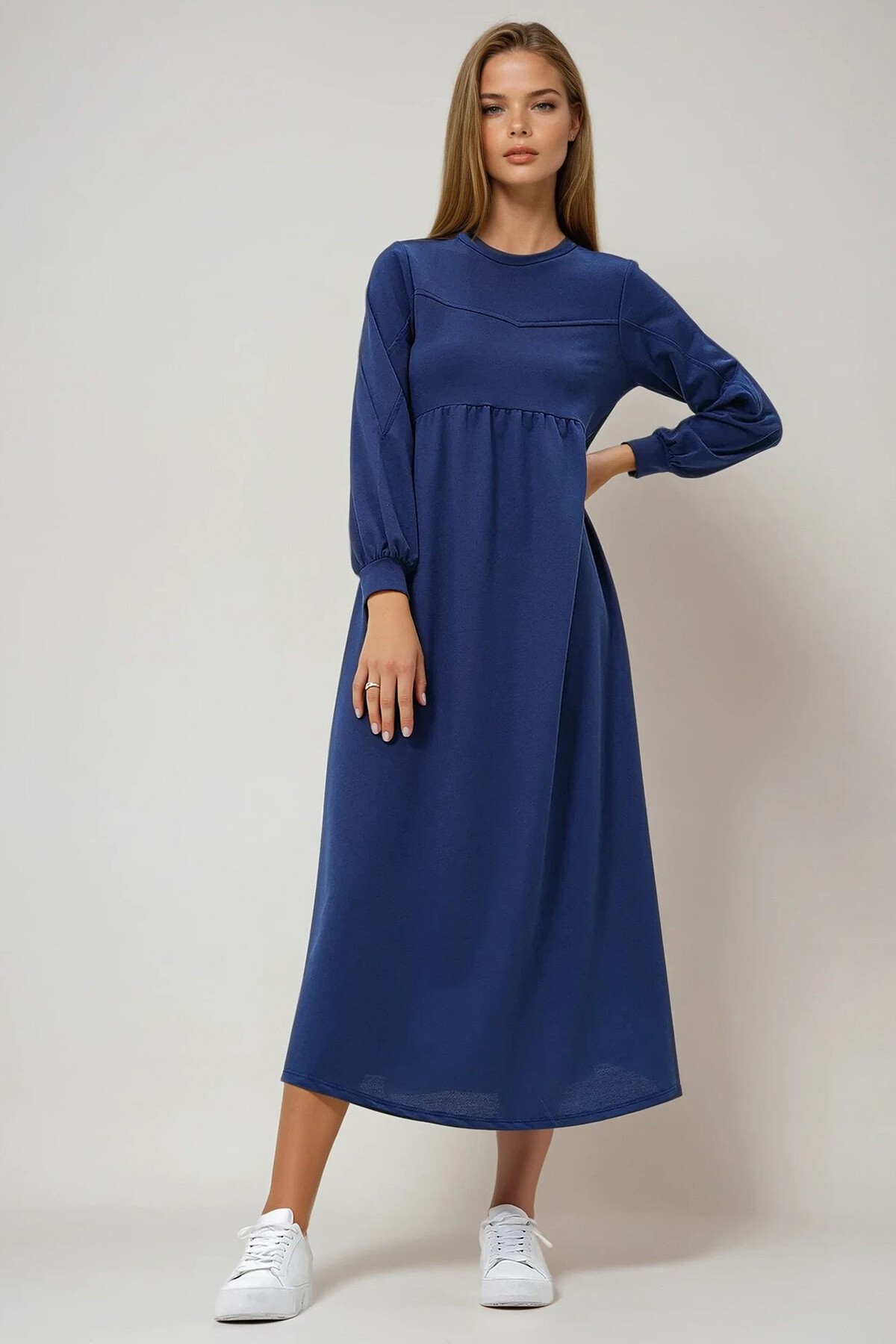 Saks Mavi Bisiklet Yaka Robalı İki İplik Mevsimlik Örme Kumaş Uzun Elbise