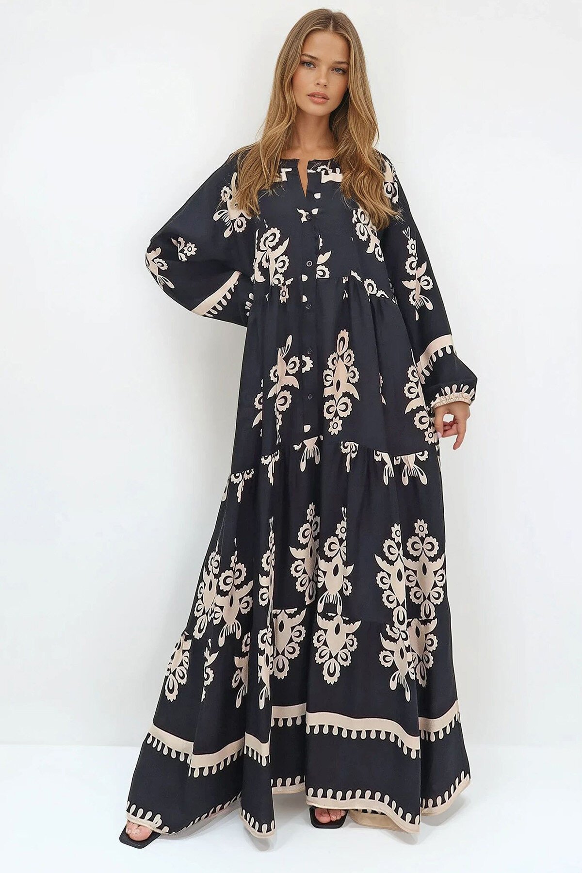 Siyah Bej Hakim Yaka Şal Desenli Maxi Boy Elbise