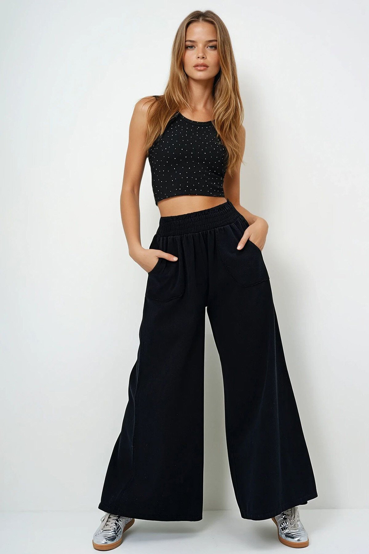 Siyah Beli Gipeli Çift Cepli Bol Paça Gabardin Pantolon