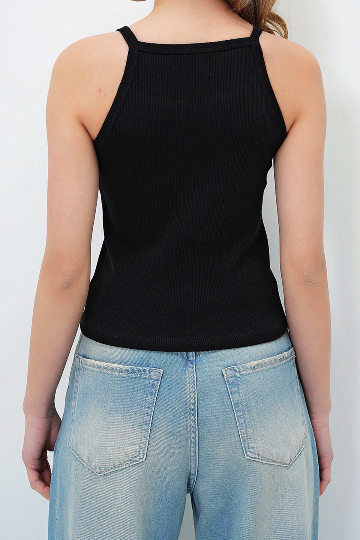 Siyah Beyaz 2Li Paket  İp Askılı Halter Yaka Kaşkorse Atlet