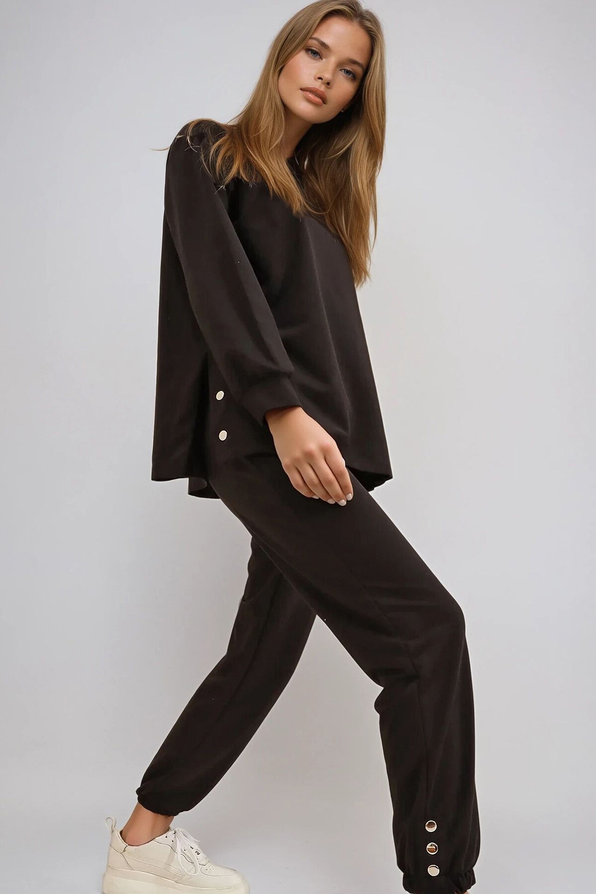 Siyah Bisiklet Yaka Yanları Düğme Detaylı Eşofman Takımı