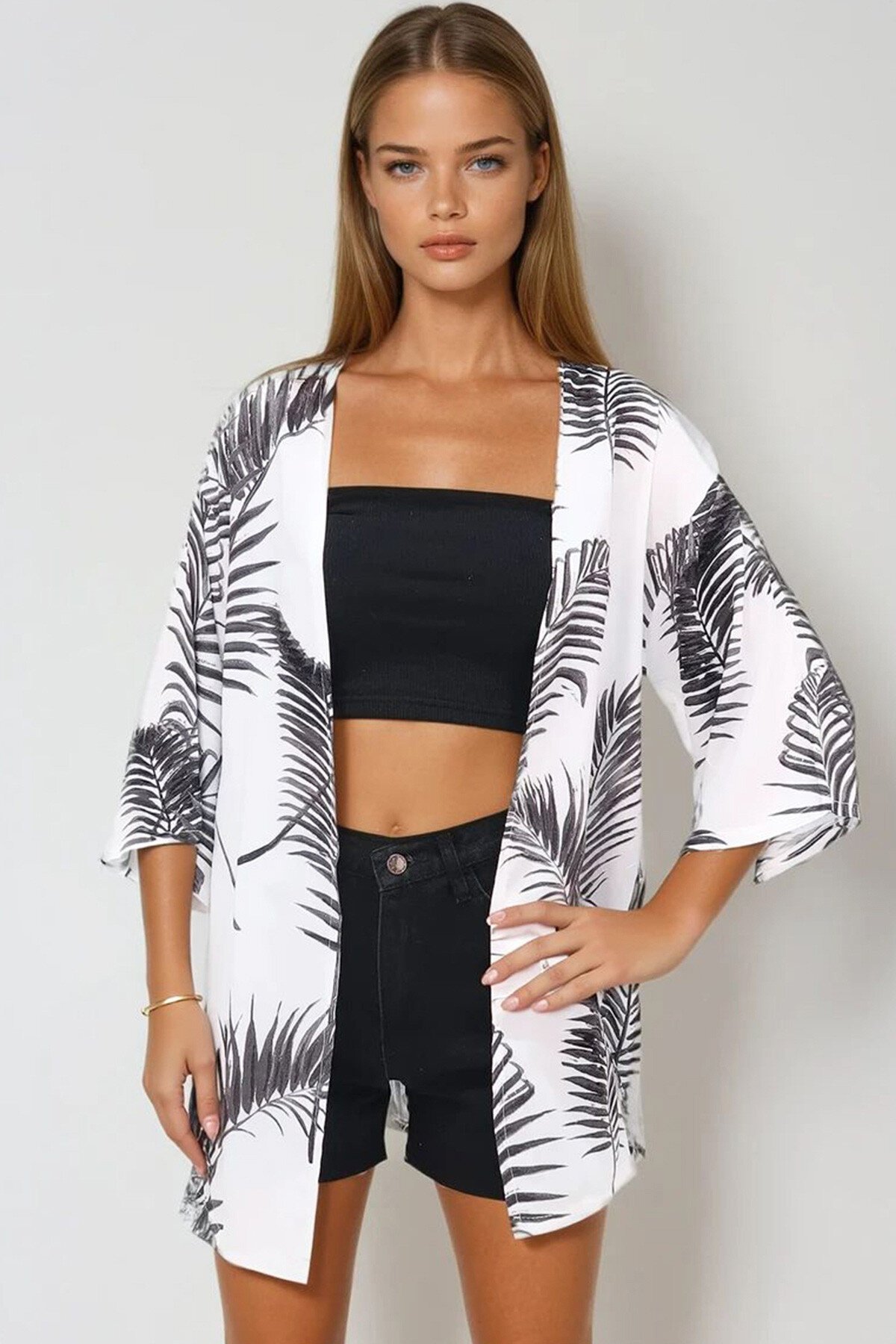 Siyah Desenli Kimono Ceket