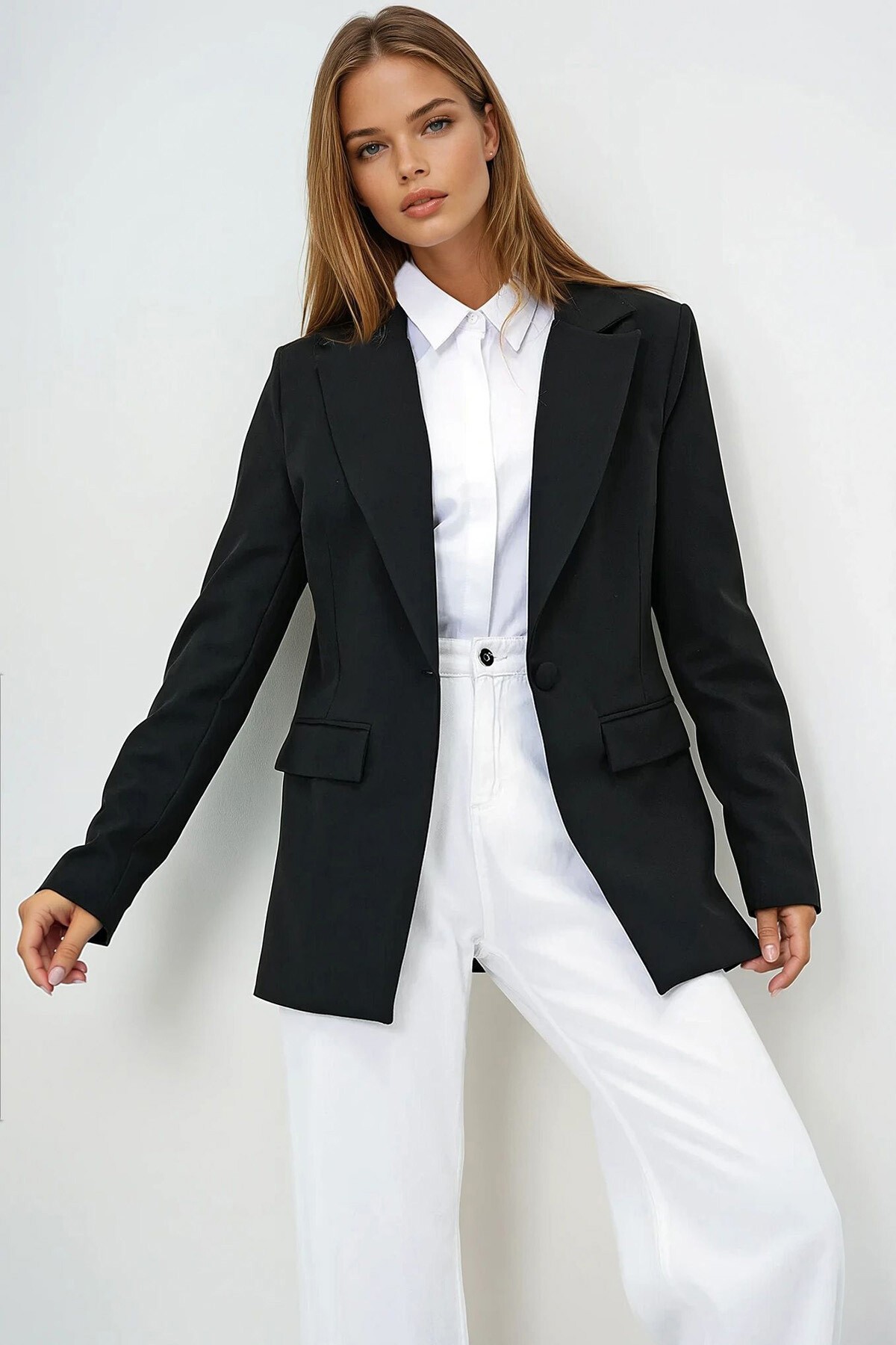 Siyah İçi Astarlı Tek Düğmeli Blazer Ceket