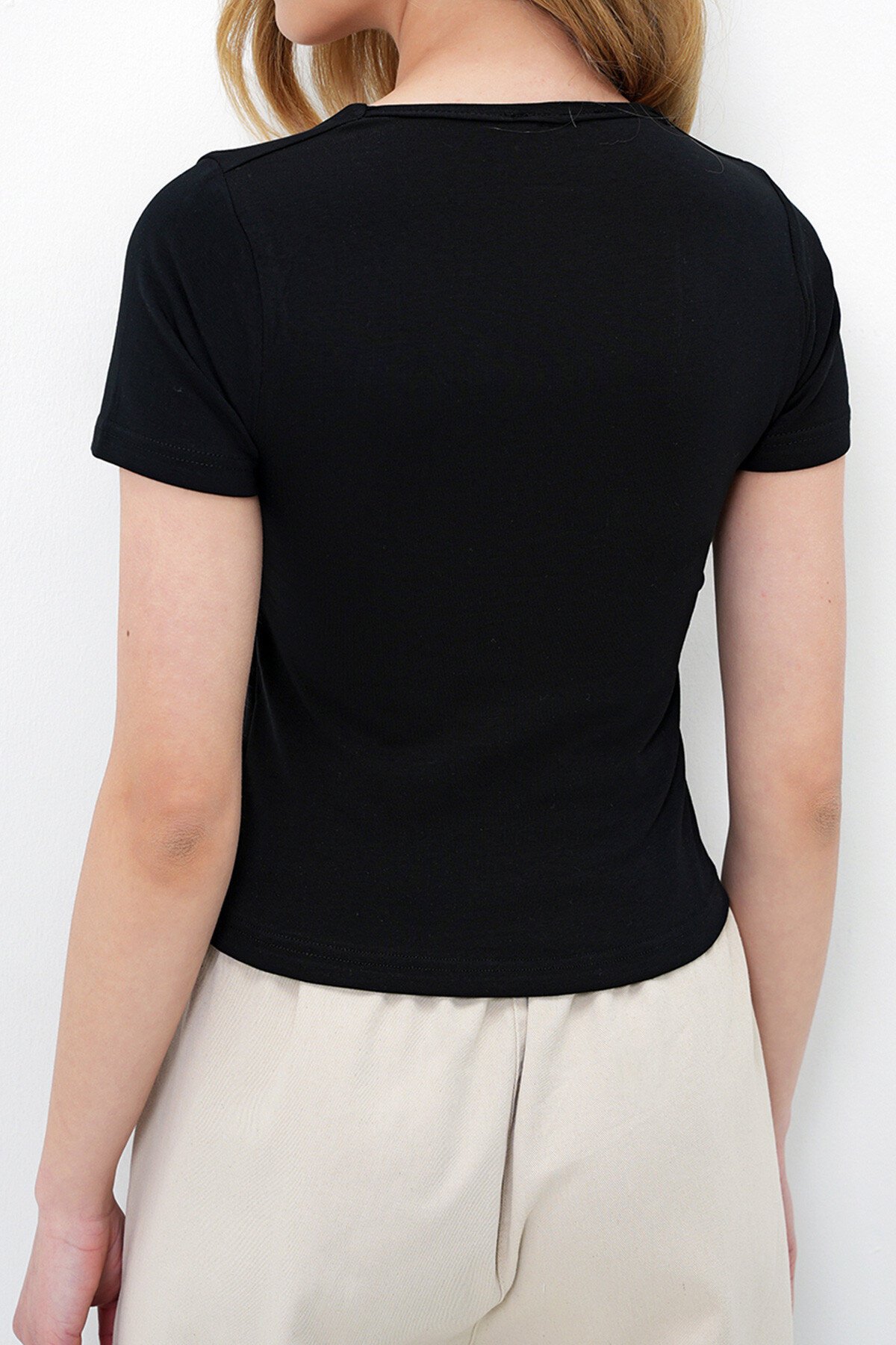 Siyah Kare Yaka Likralı Tulumlu Double Kumaş Crop Bluz