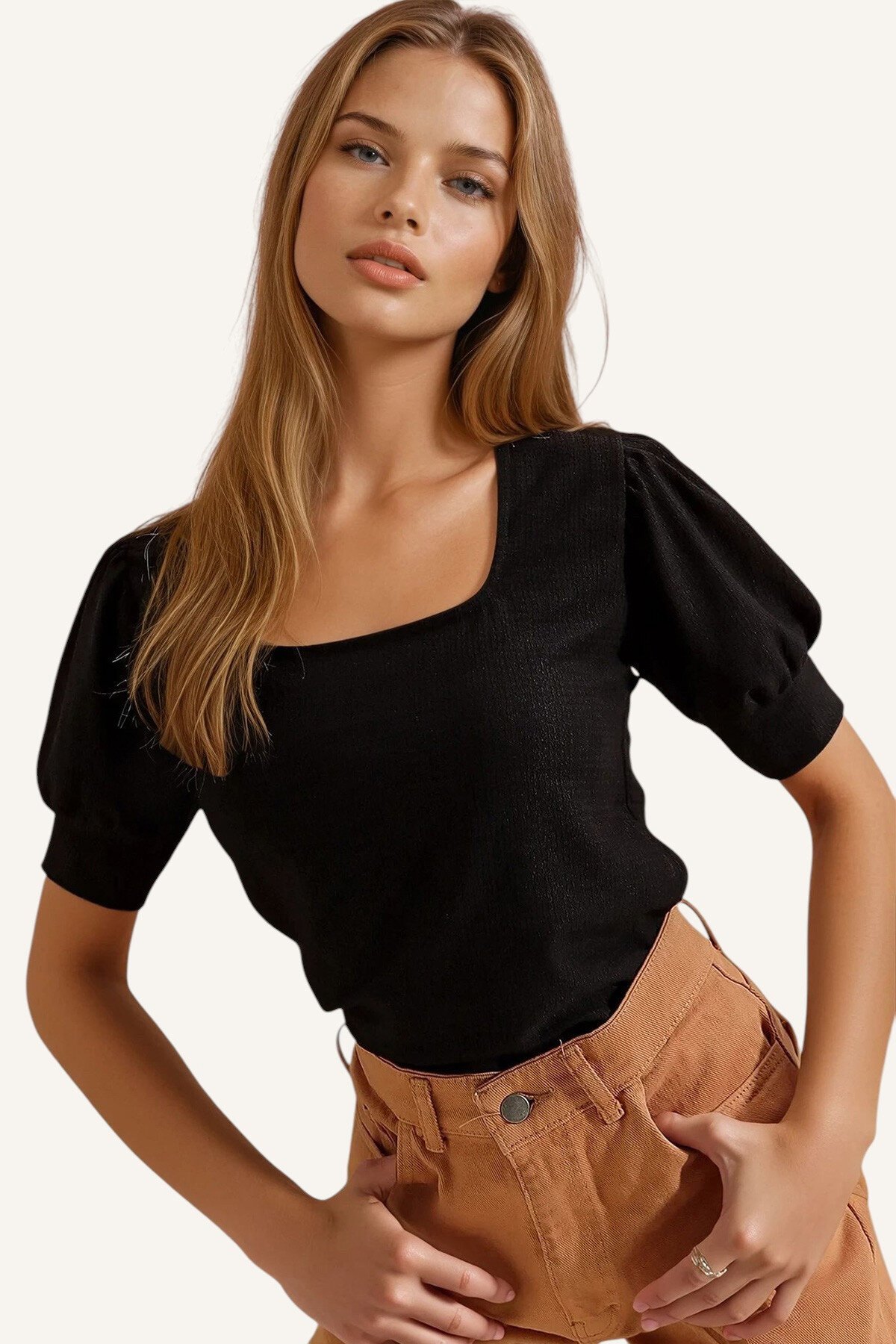 Siyah Kare Yaka Prenses Kol Regular Fit Bluz