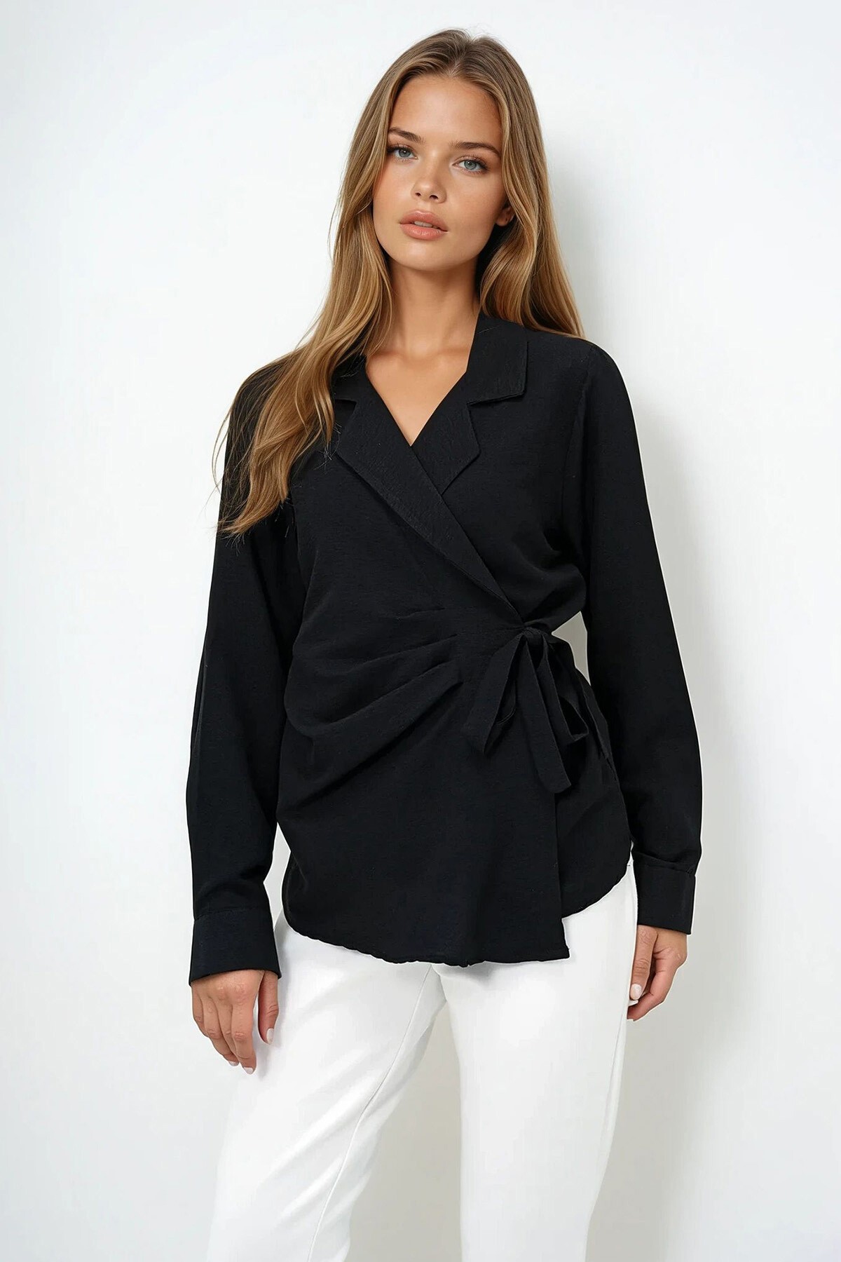 Siyah Manşet Kollu Bağlama Detaylı Regular Normal Kalıp Dokuma Gömlek