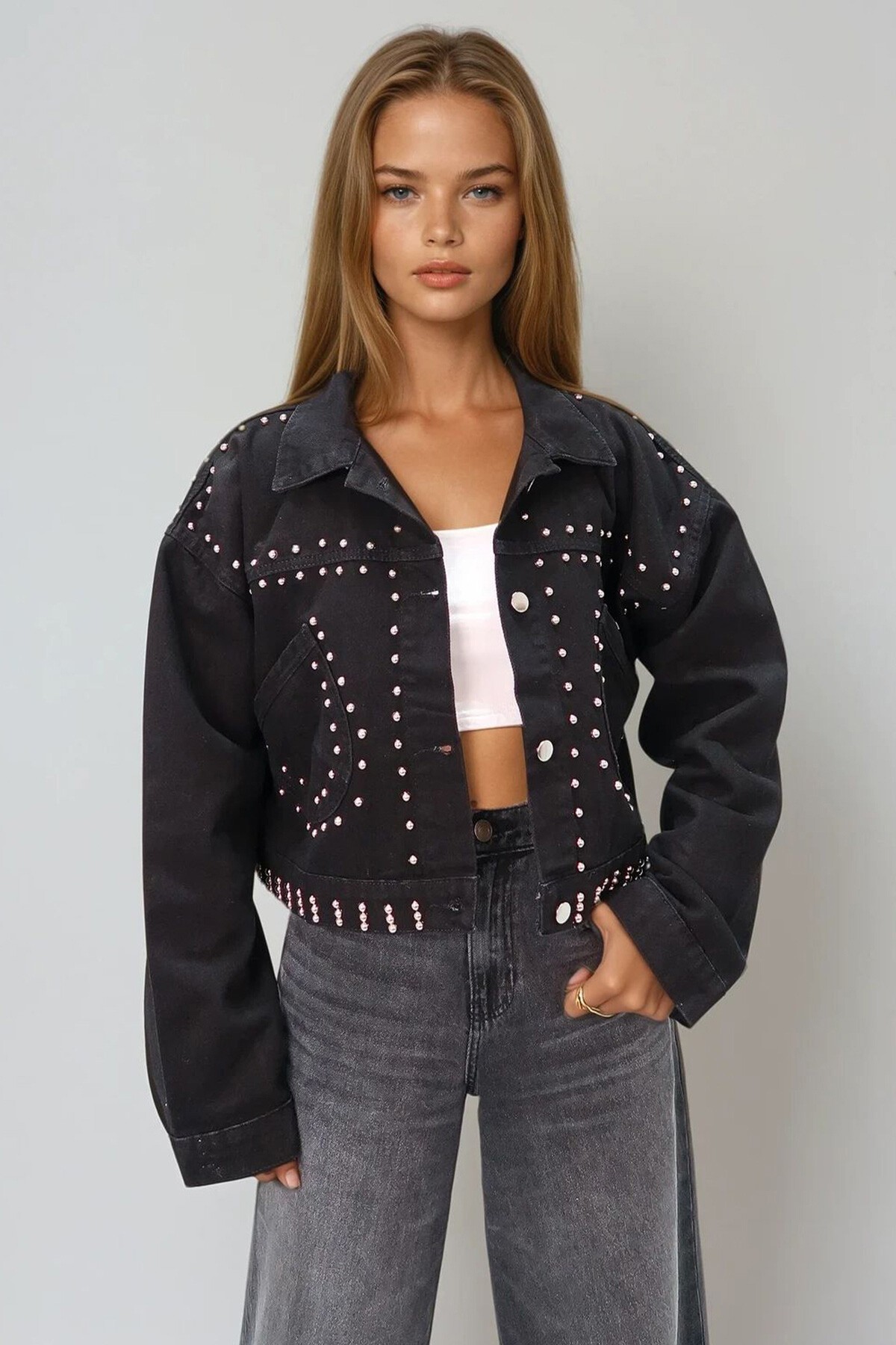 Siyah Trok Çakımlı Crop Jean Ceket