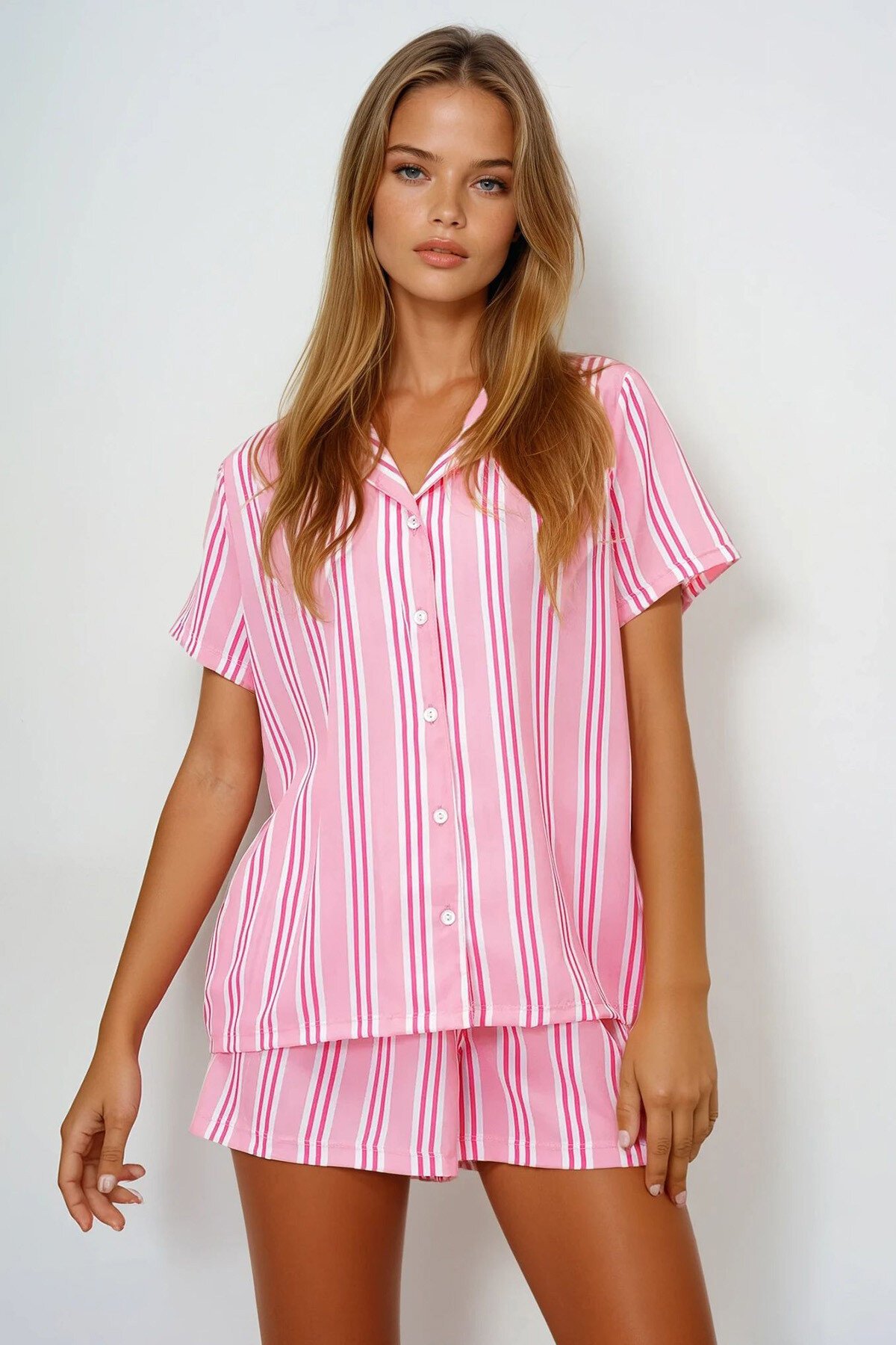 Somon Çizgi Desenli Önü Düğmeli Dokuma Gömlek Ve Şort Pijama Takım