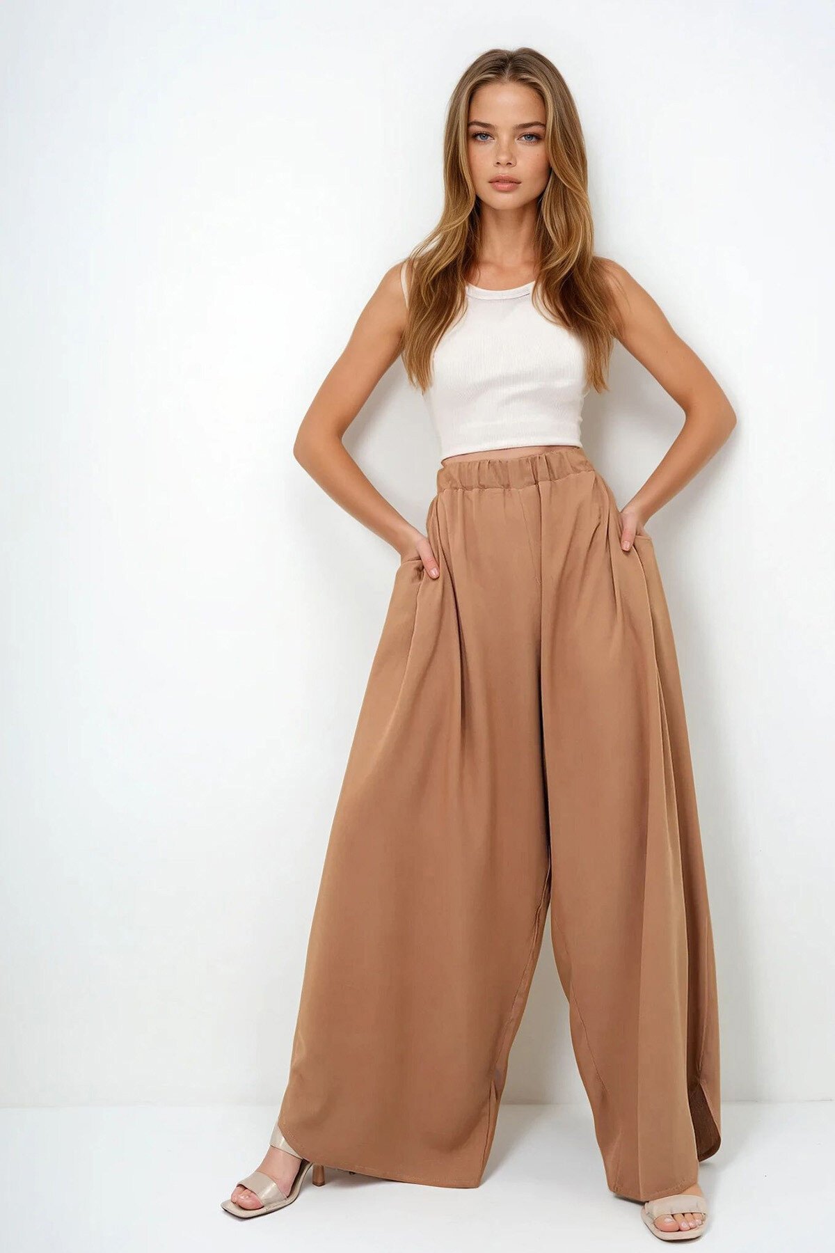 Sütlü Kahve Çift Cepli Dökümlü Bol Kesim Dokuma Pantolon