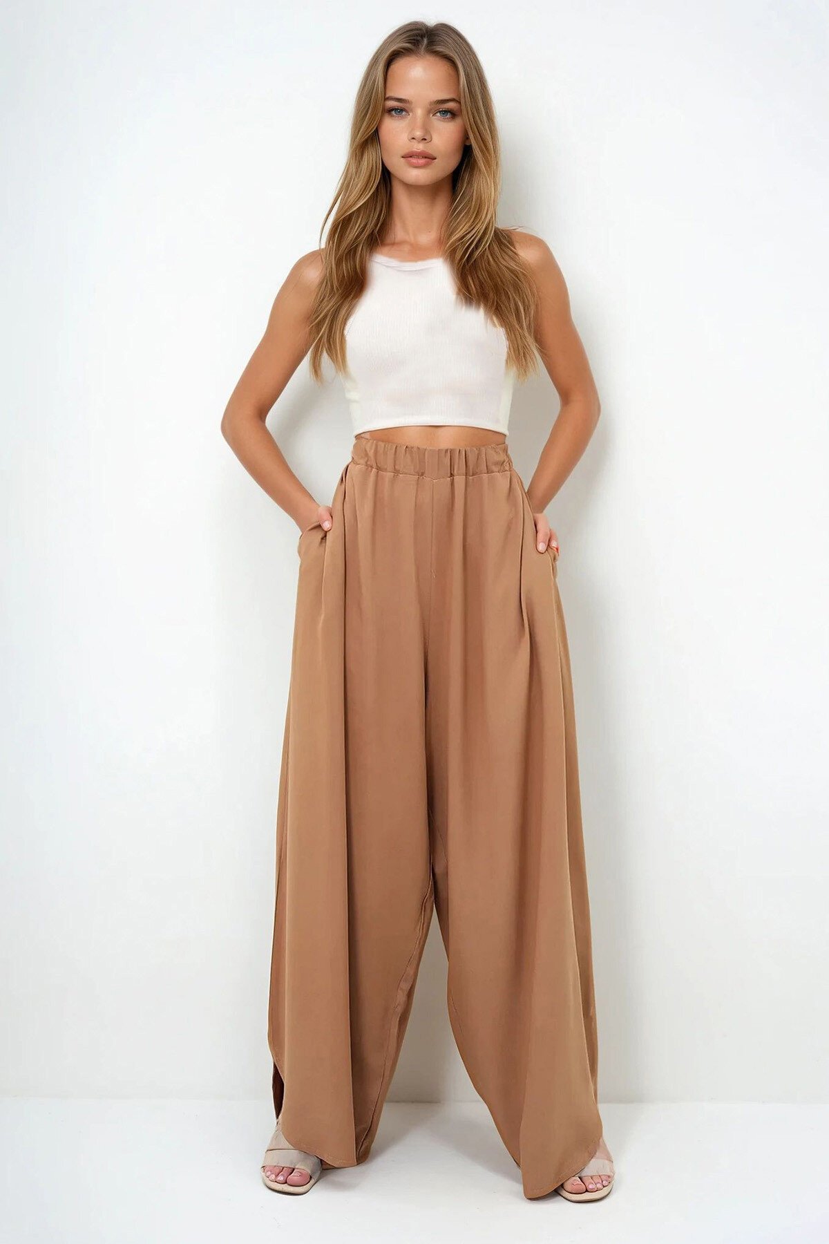 Sütlü Kahve Çift Cepli Dökümlü Bol Kesim Dokuma Pantolon