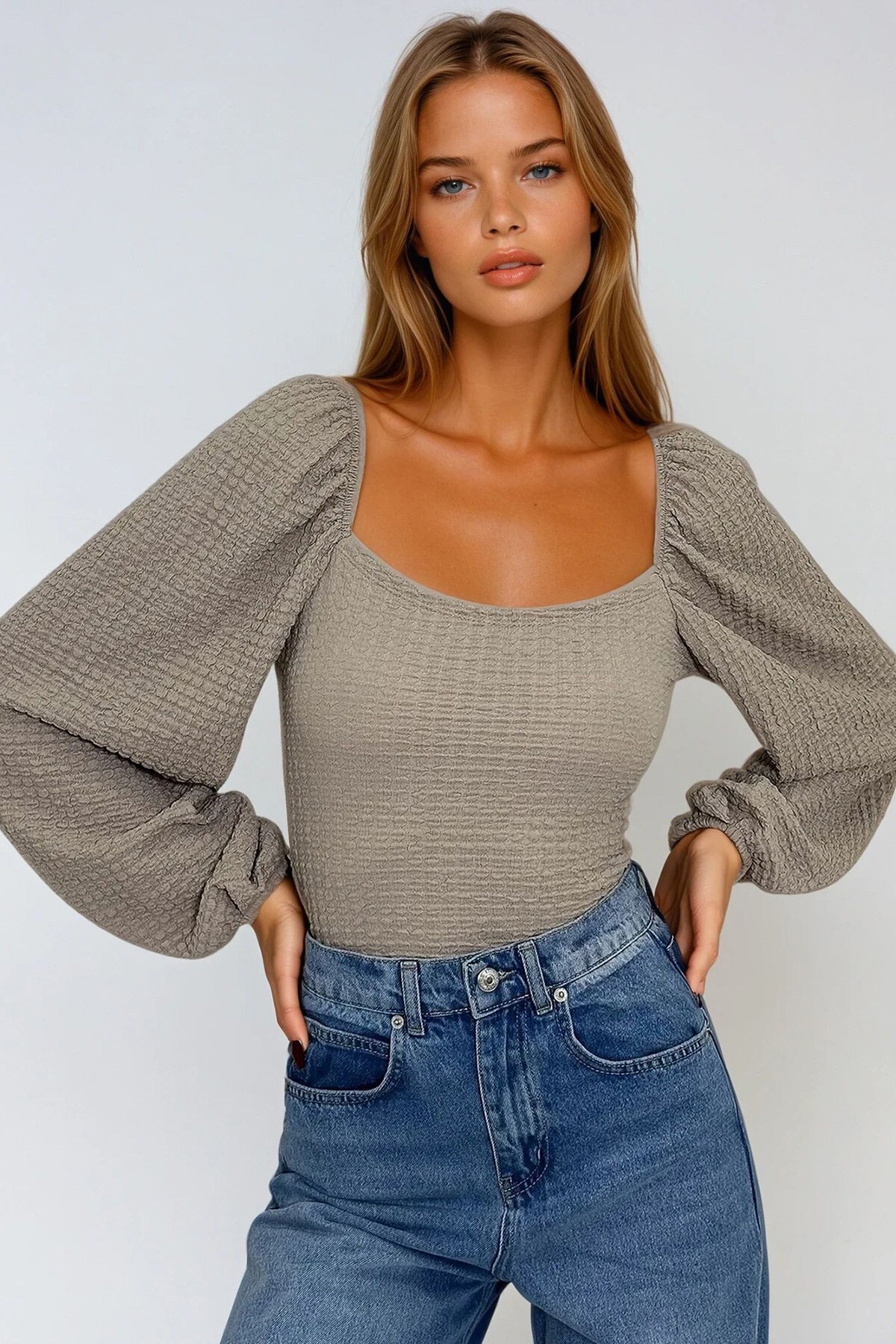 Taş Öpücük Yaka Prenses Kol Bürümcük Bluz