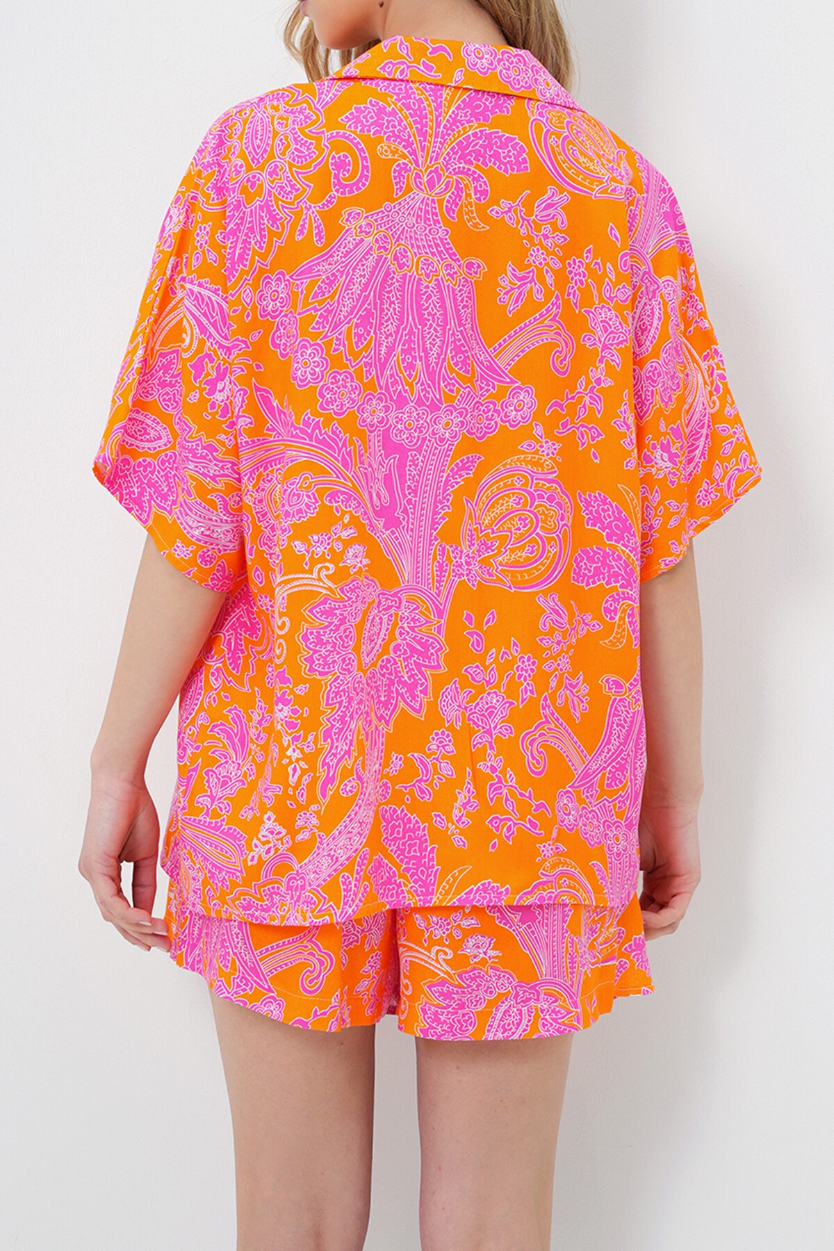 Turuncu Ceket Yaka Oversize Poplin Gömlek Ve Bağlamalı Şort Etek Takım