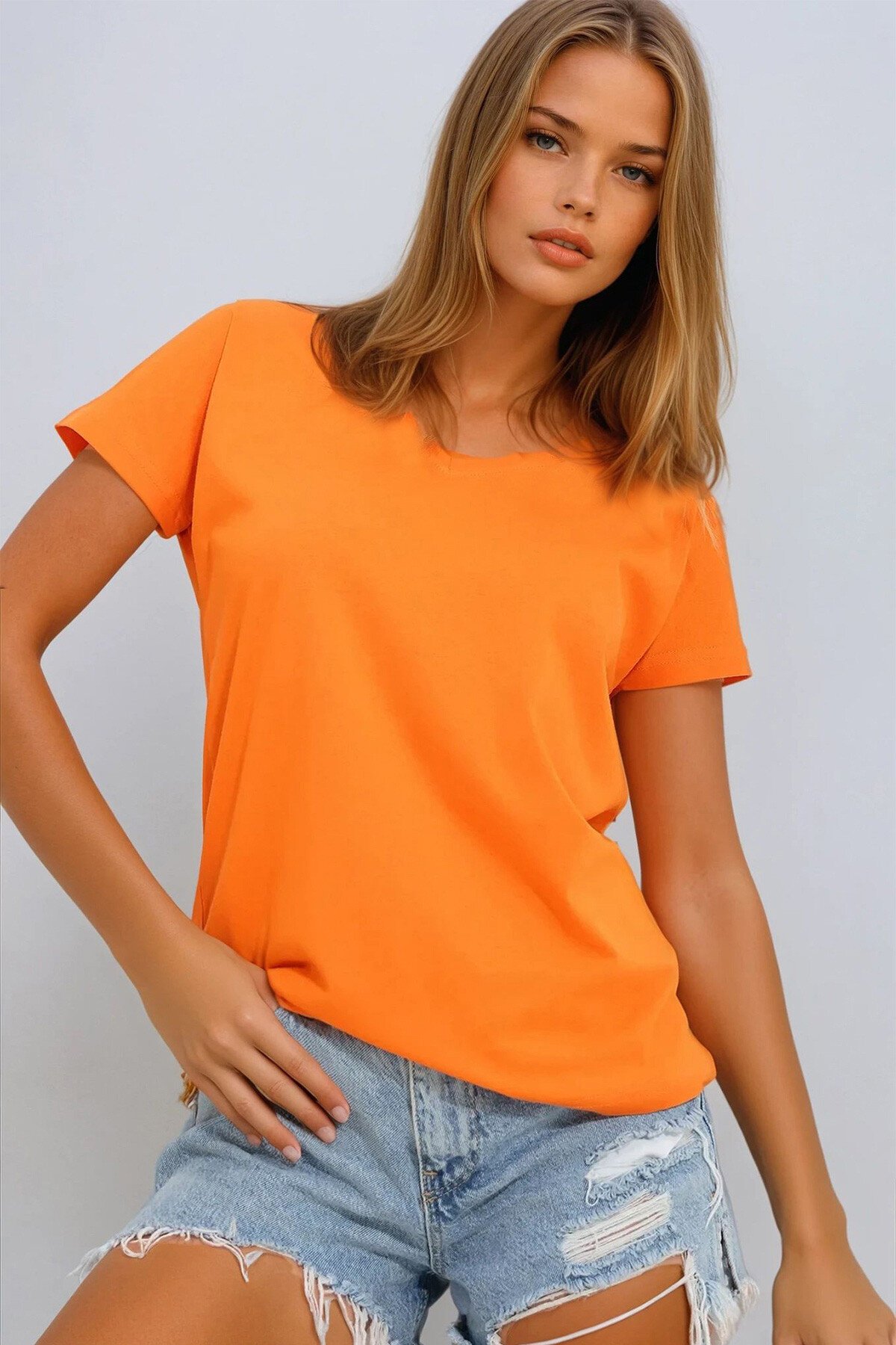 Turuncu V Yaka Basic T Shirt