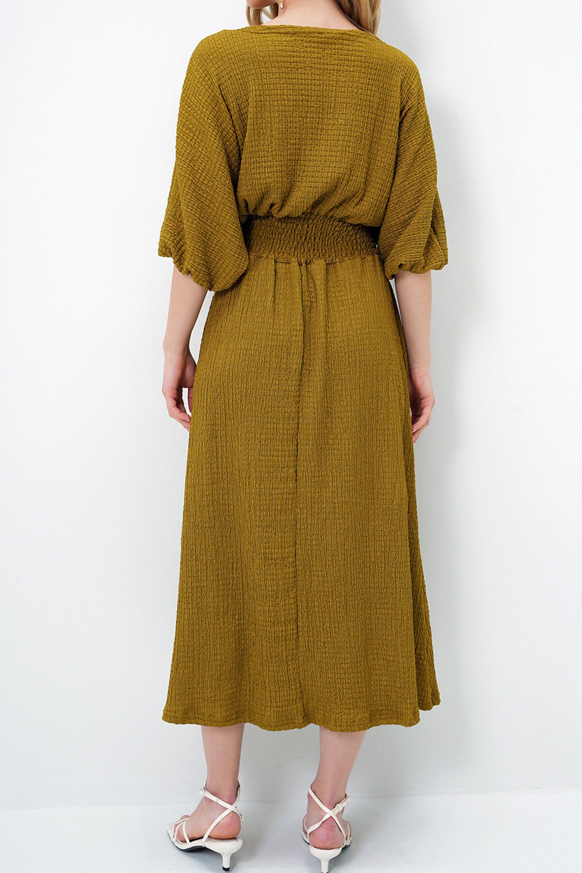 Yağ Yeşili Kruvaze Yaka Beli Gipeli Gofre Kumaş Uzun Elbise