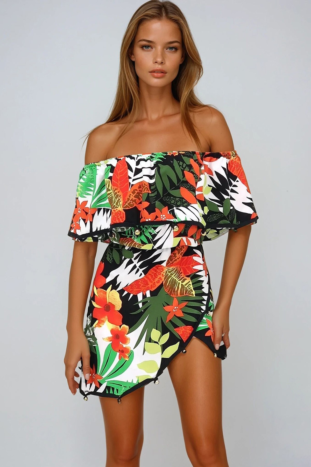 Yeşil Çiçekli Madonna Yaka Boncuk İşlemeli Asimetrik Kesim Midi Boy Yazlık Elbise