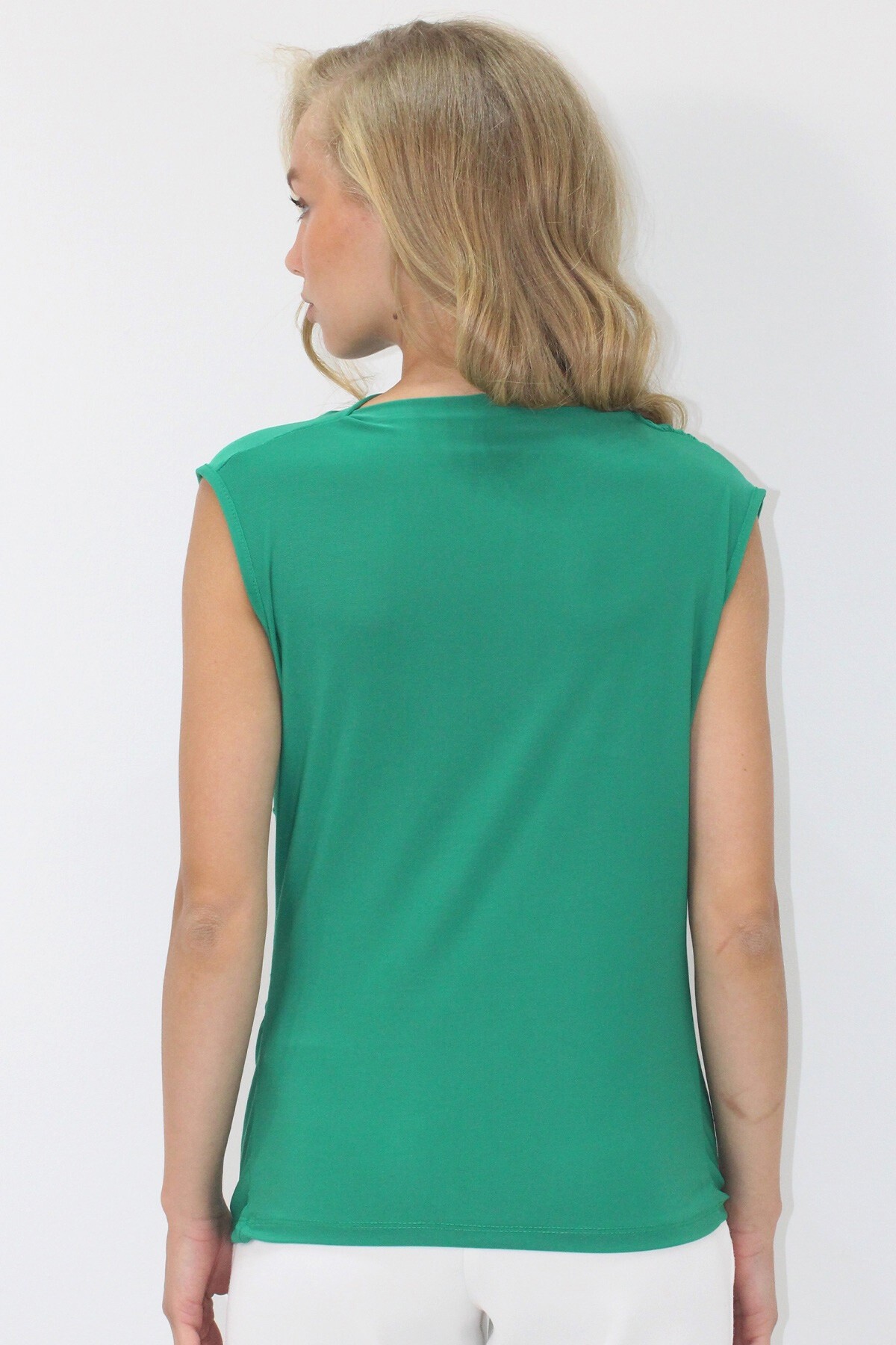 Yeşil Dik Yaka Omuz Drapeli Kolsuz Sandy Bluz