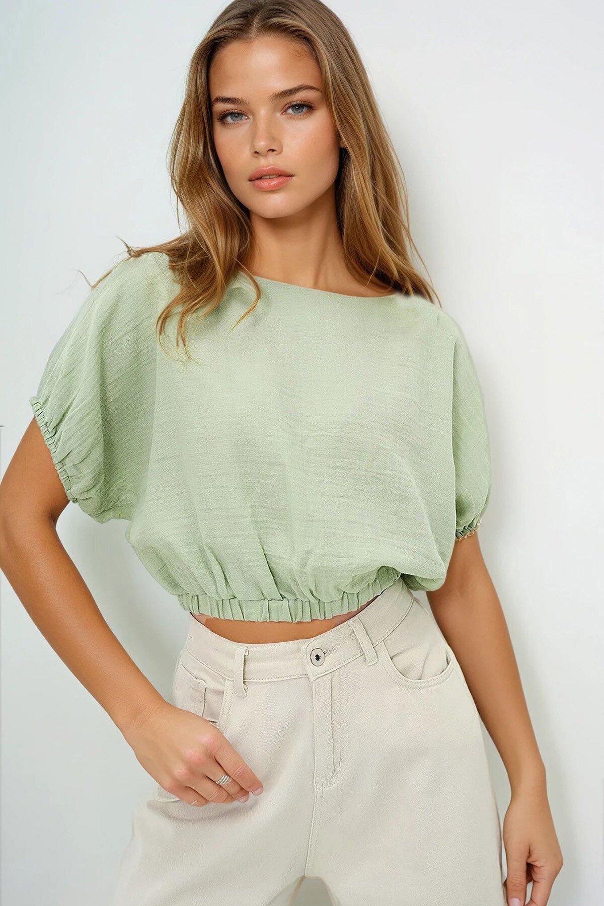 Yeşil Müslin Kumaş Kayık Yaka Dokuma Crop Bluz