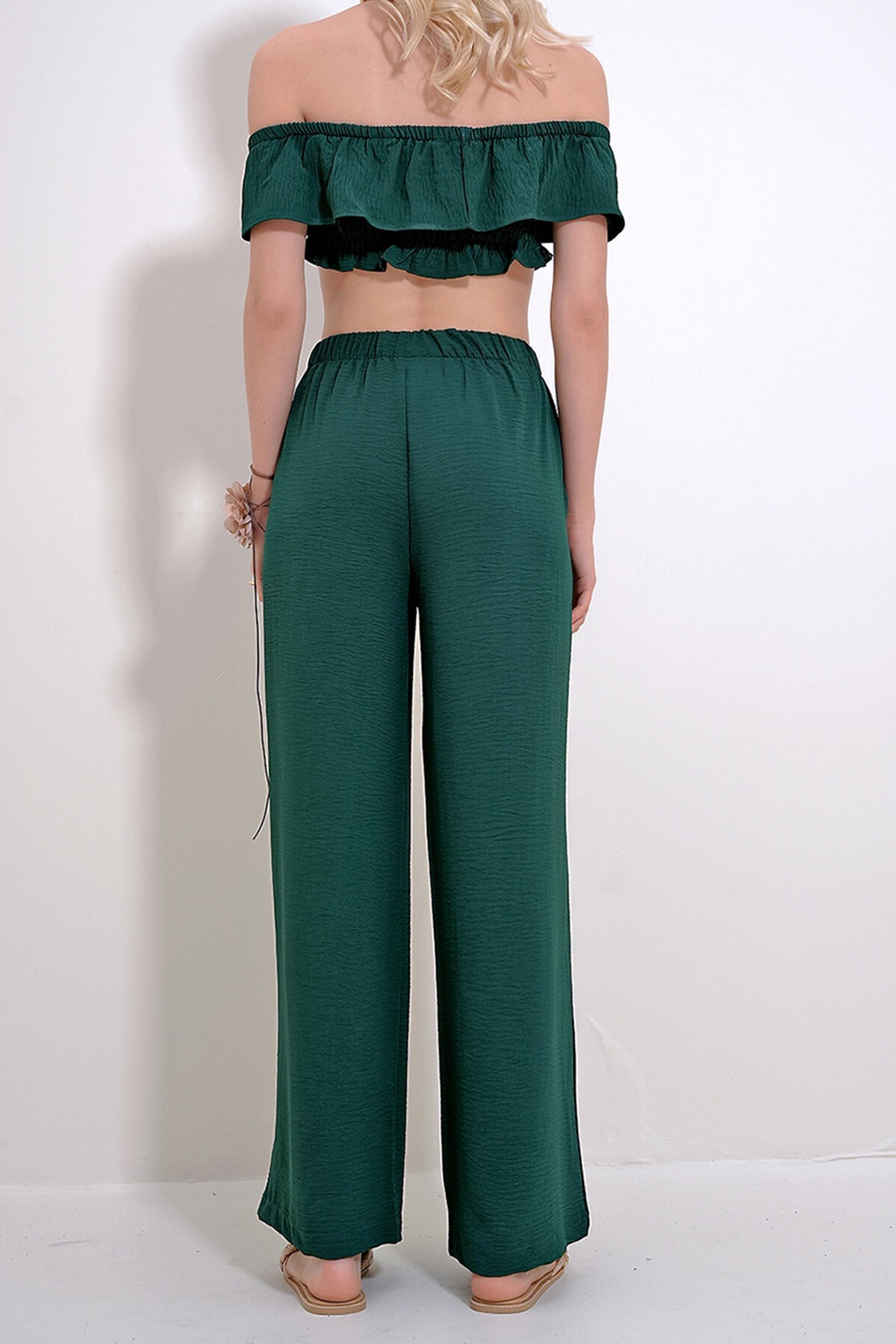 Zümrüt Yeşili Madonna Yaka Gipeli Crop Bluz Ve Palazzo Pantolon Dokuma Alt Üst Takım