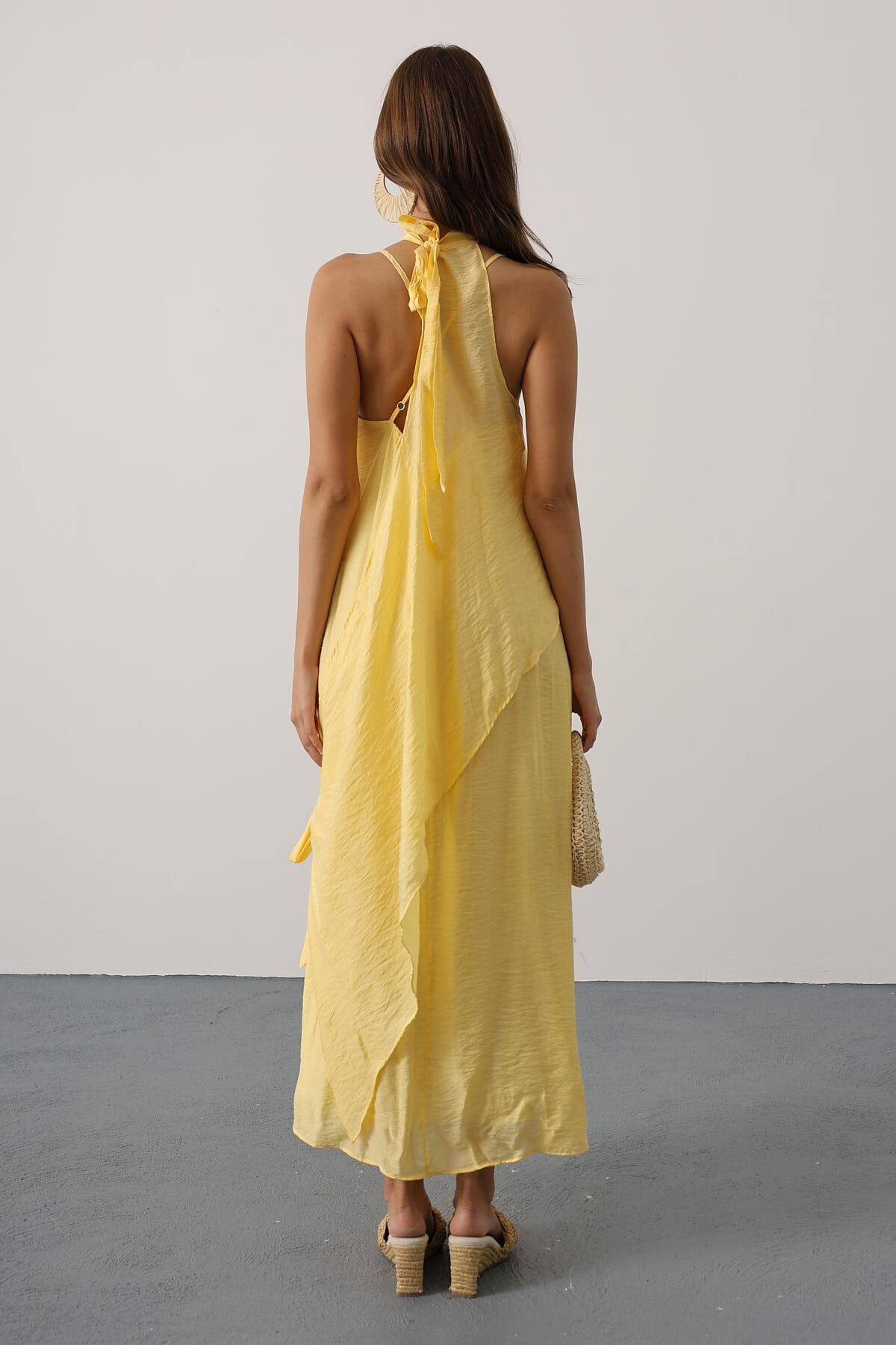 Sarı Asimetrik Bağlamalı Çıkarılabilir Yaka Uzun Bohem Elbise
