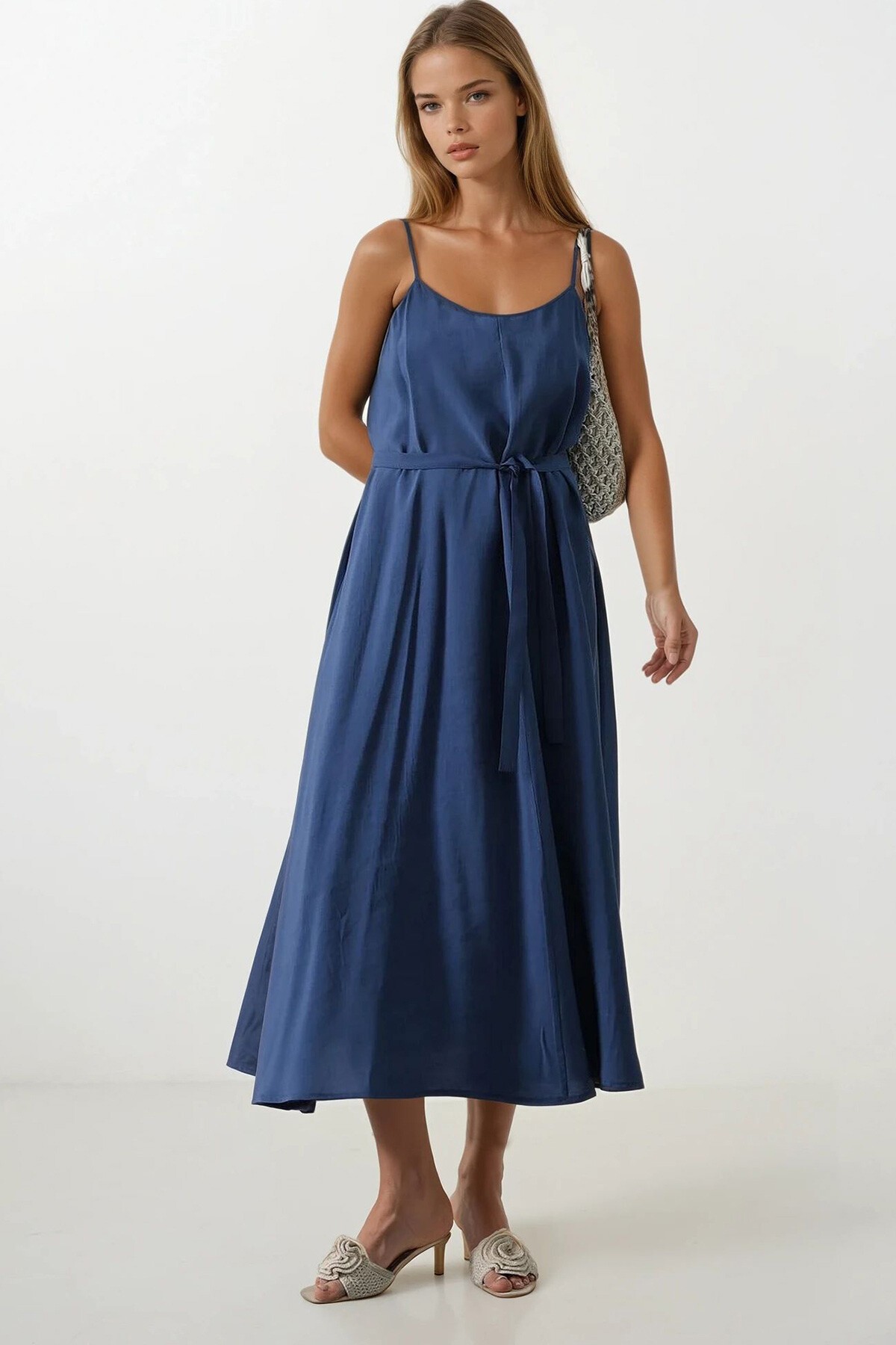 İndigo İnce İp Askılı Kuşaklı Midi Boy Elbise